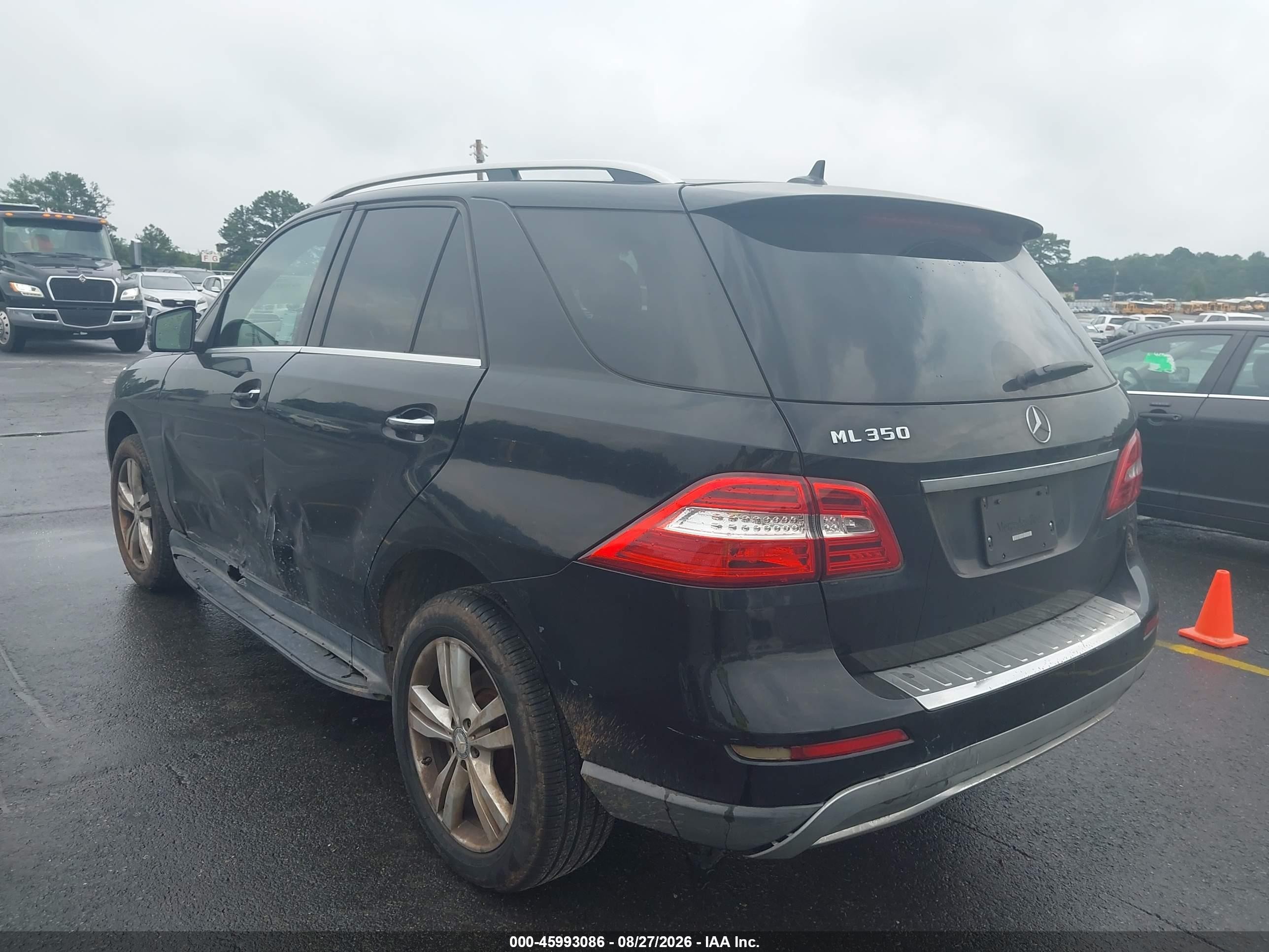 2015 Mercedes-benz Ml 350   Black vin: 4JGDA5JB4FA595946