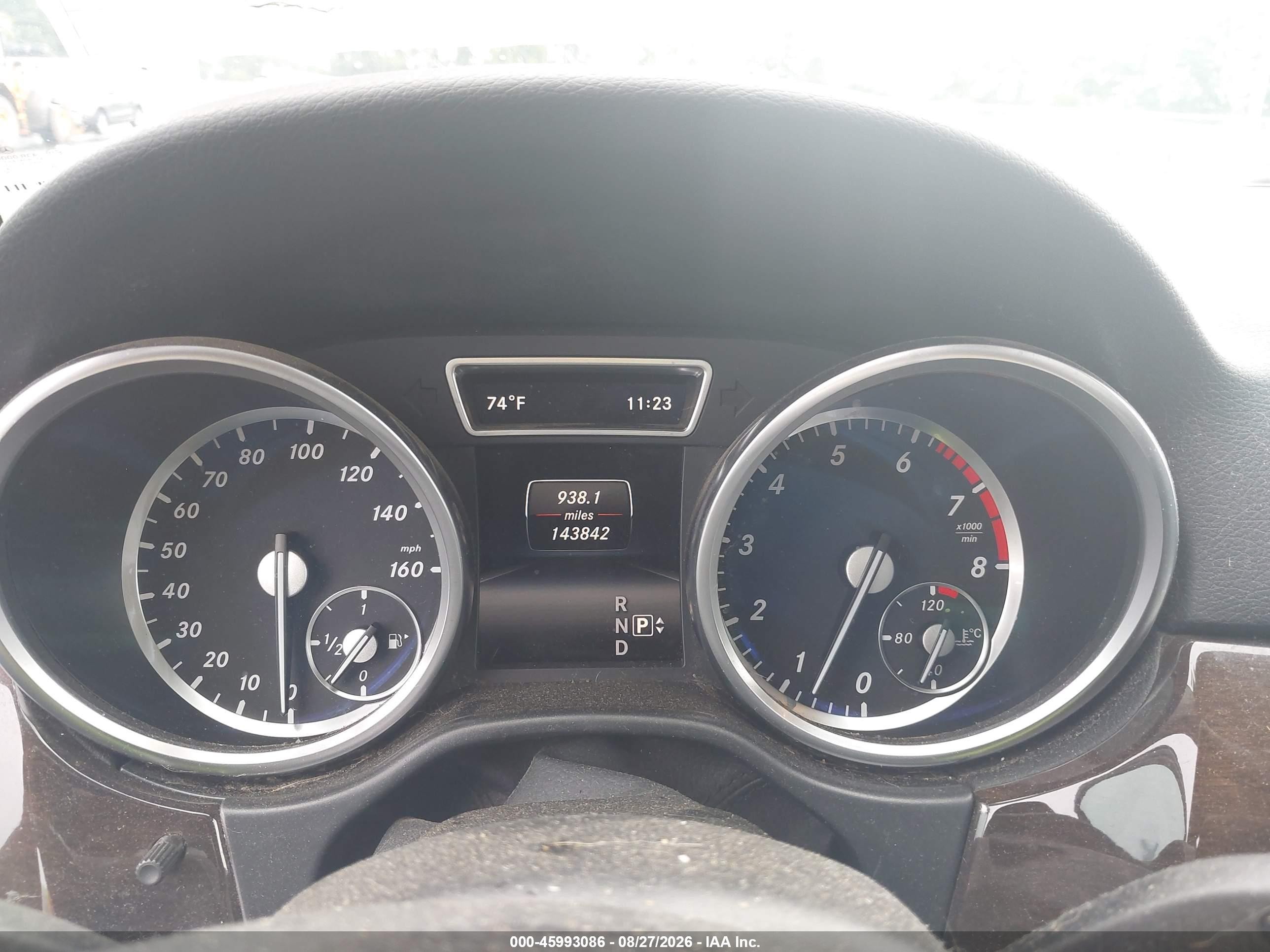 2015 Mercedes-benz Ml 350   Black vin: 4JGDA5JB4FA595946