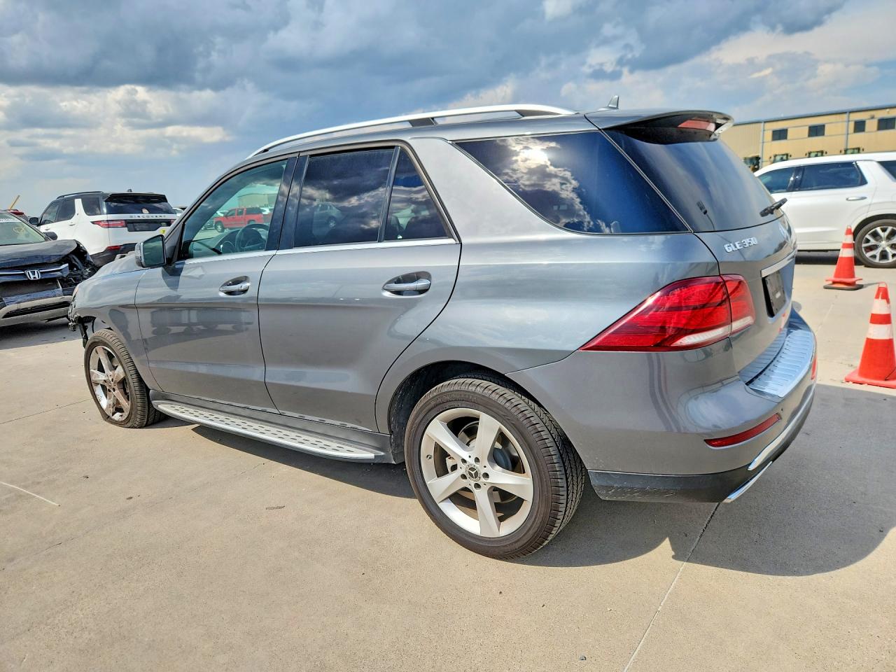2018 Mercedes-benz Gle 350 Gray vin: 4JGDA5JB4JB048405