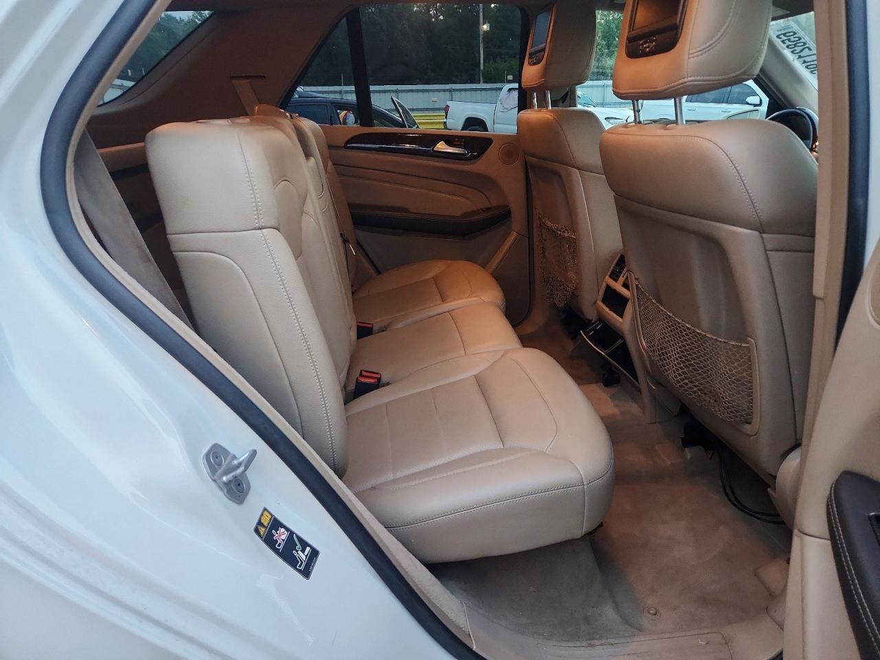 2013 Mercedes-benz Ml 350 White vin: 4JGDA5JB5DA165307