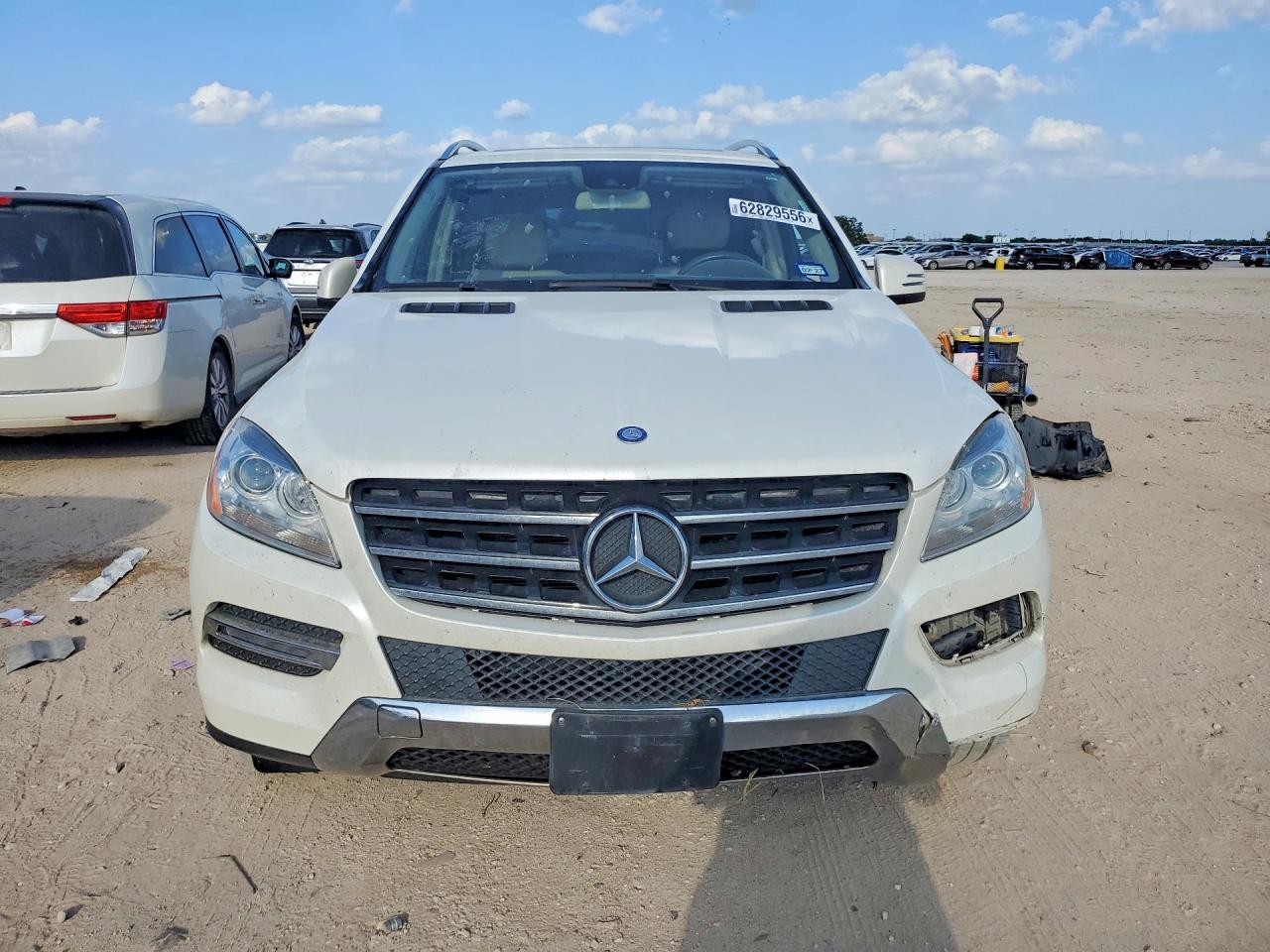2013 Mercedes-benz Ml 350 White vin: 4JGDA5JB5DA203019