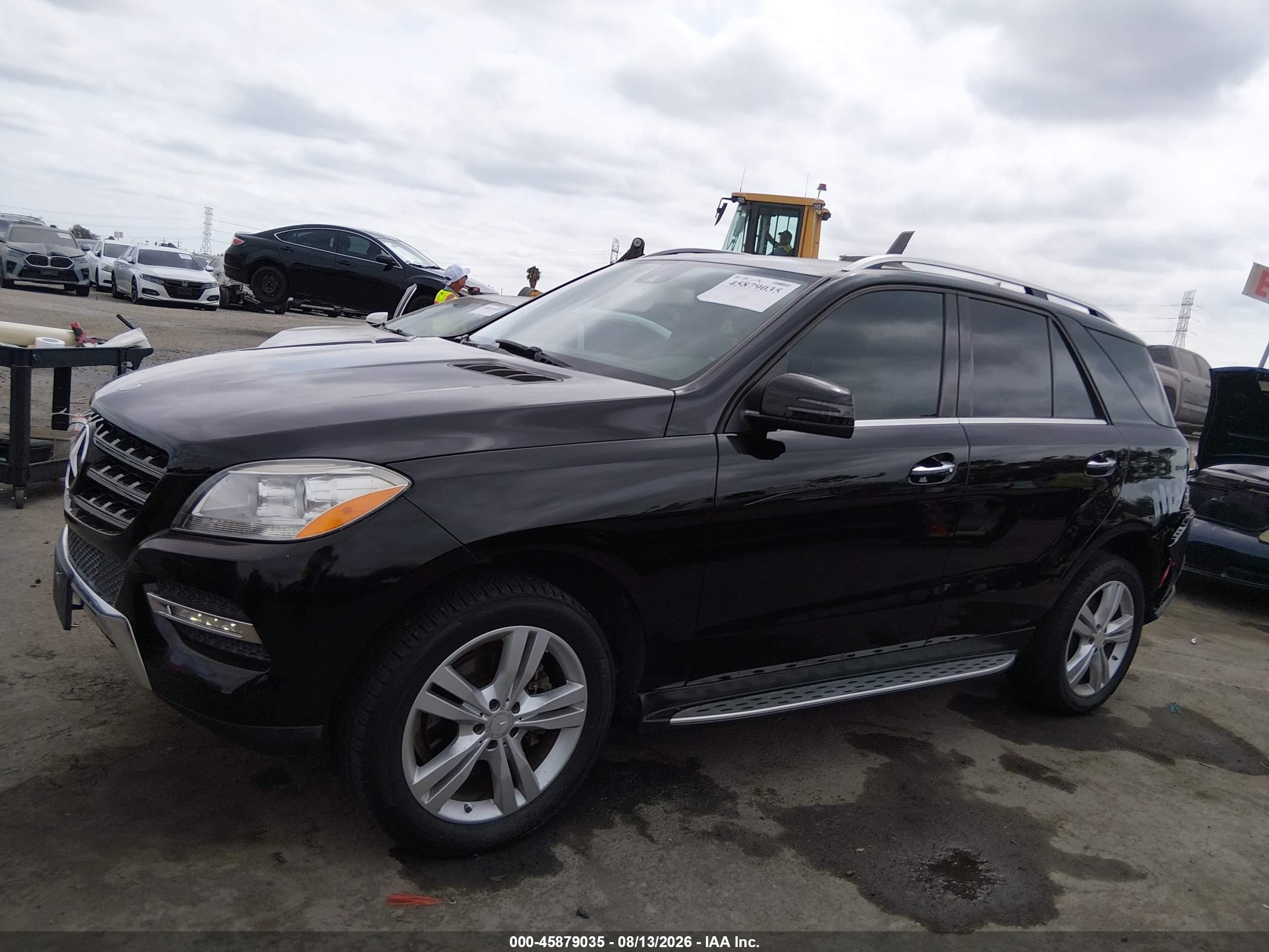 2013 Mercedes-benz Ml 350   Black vin: 4JGDA5JB5DA229989