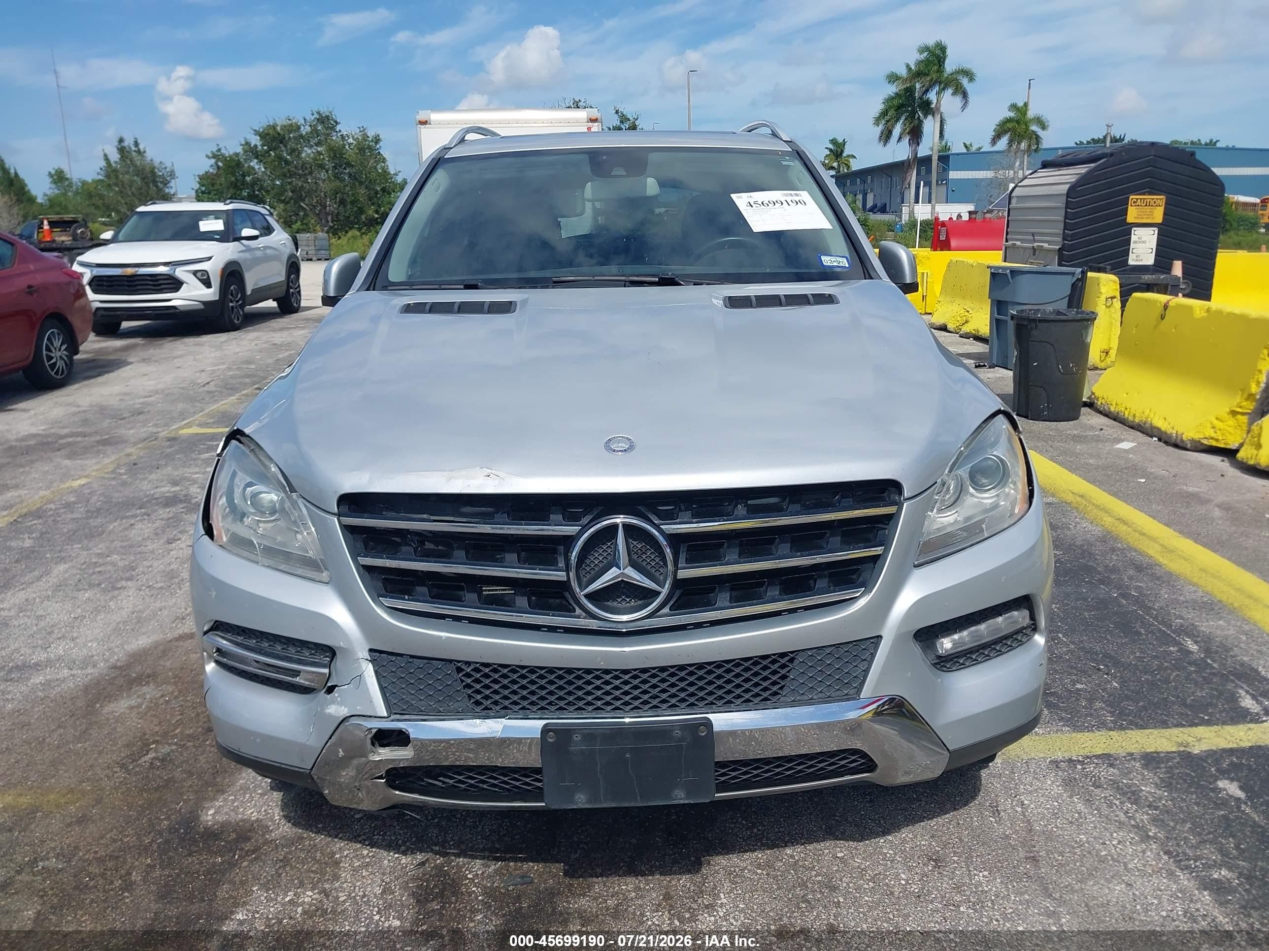 2014 Mercedes-benz Ml 350   Silver vin: 4JGDA5JB5EA298439