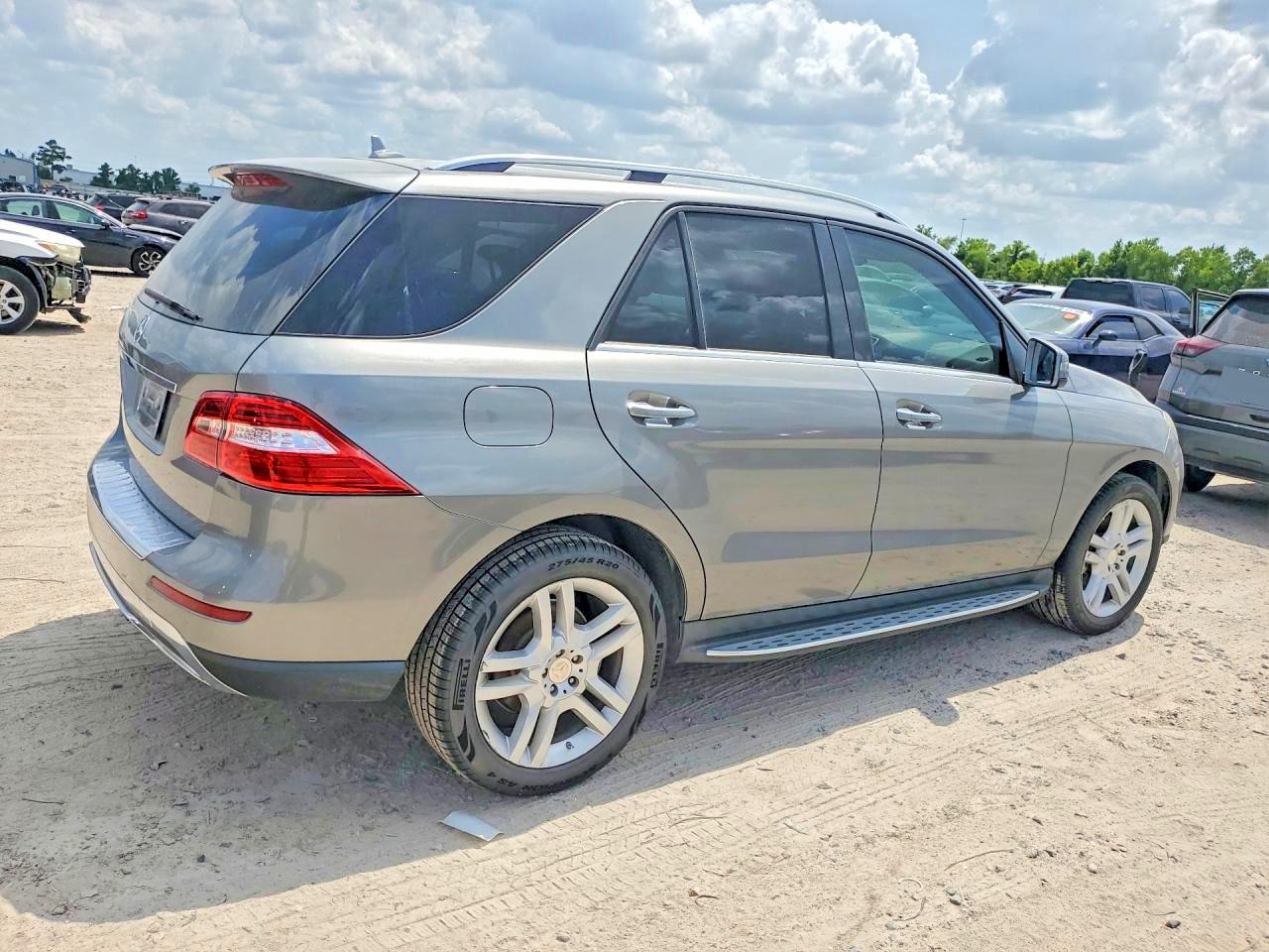 2014 Mercedes-benz Ml 350 Silver vin: 4JGDA5JB5EA373124