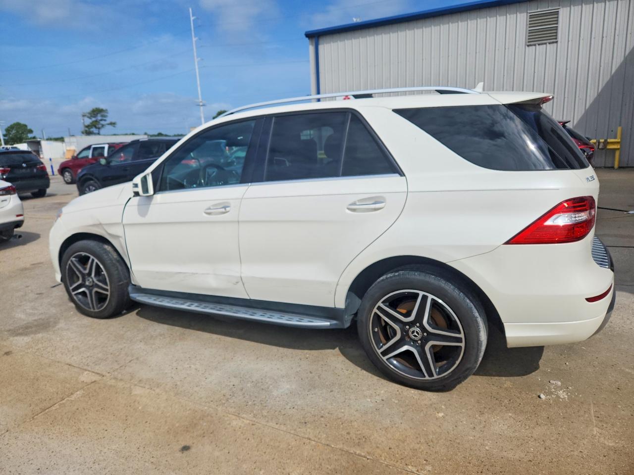 2014 Mercedes-benz Ml 350 White vin: 4JGDA5JB5EA428218
