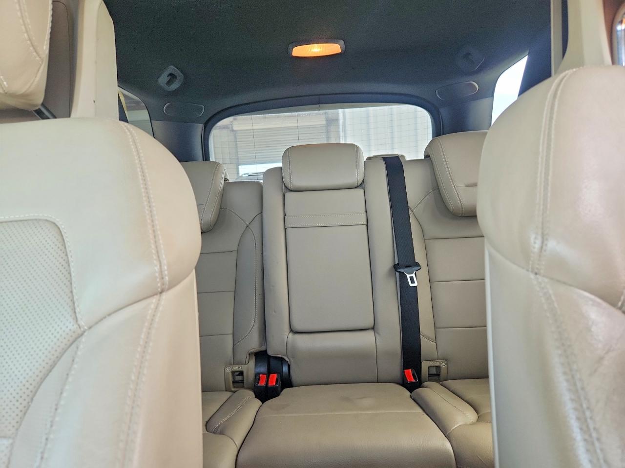 2014 Mercedes-benz Ml 350 White vin: 4JGDA5JB5EA428218