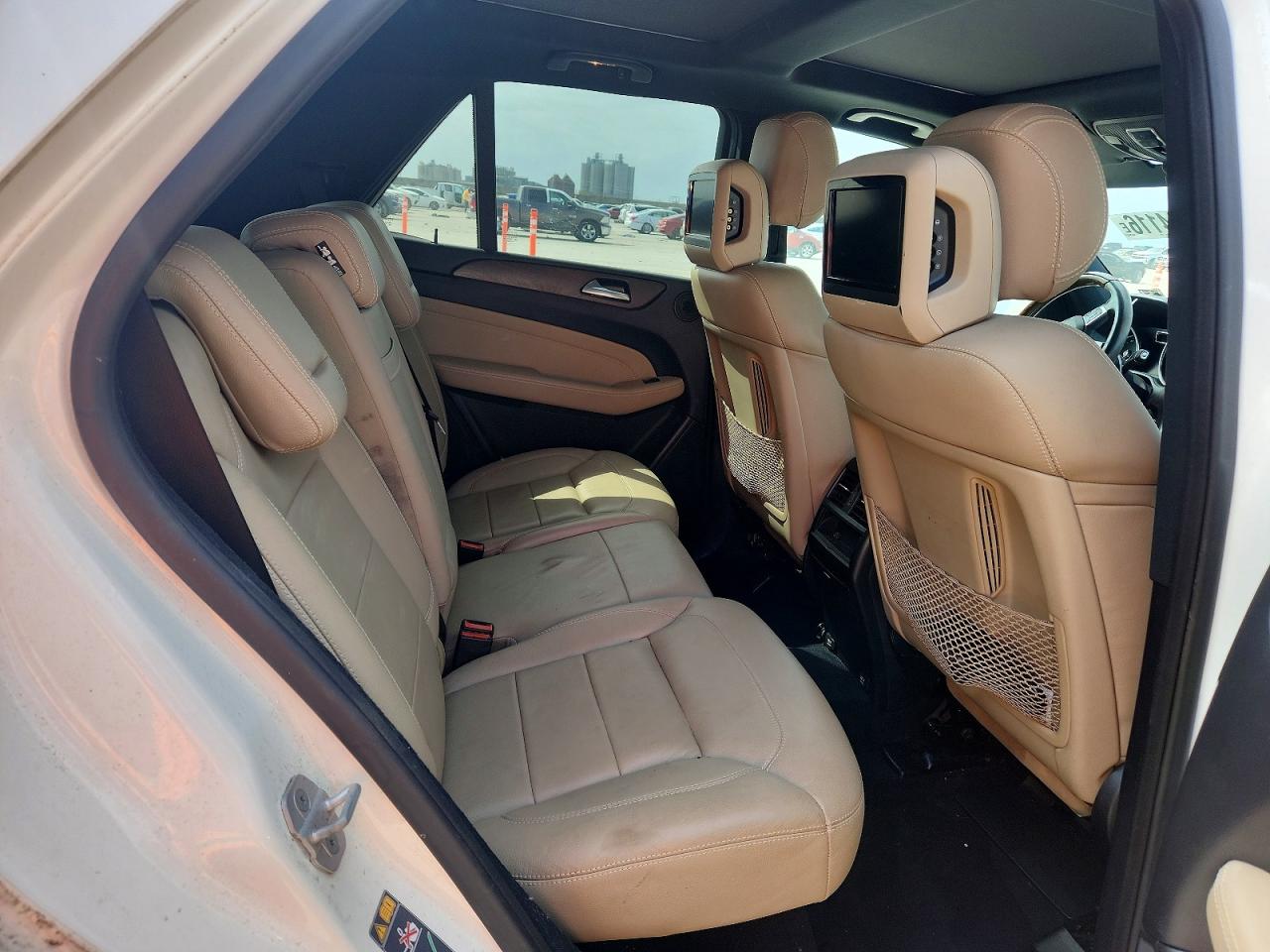 2014 Mercedes-benz Ml 350 White vin: 4JGDA5JB5EA428218