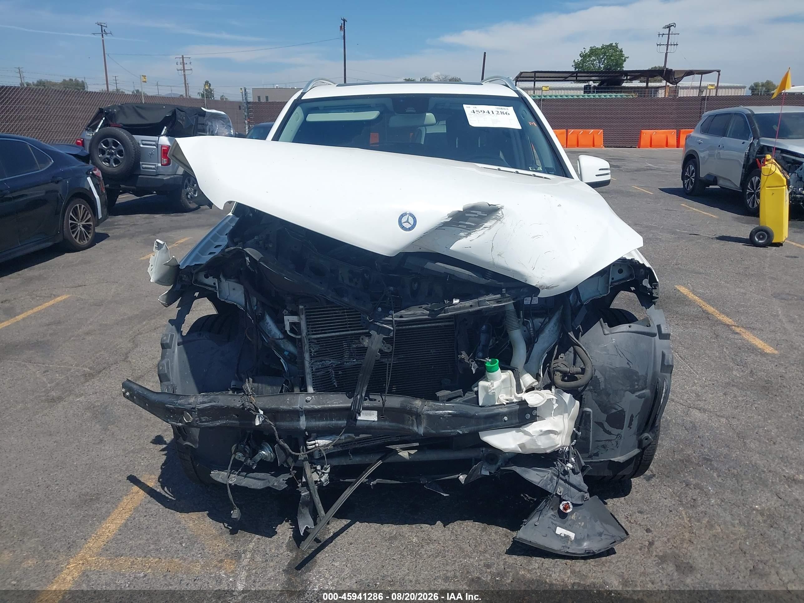 2015 Mercedes-benz Ml 350   White vin: 4JGDA5JB5FA509964