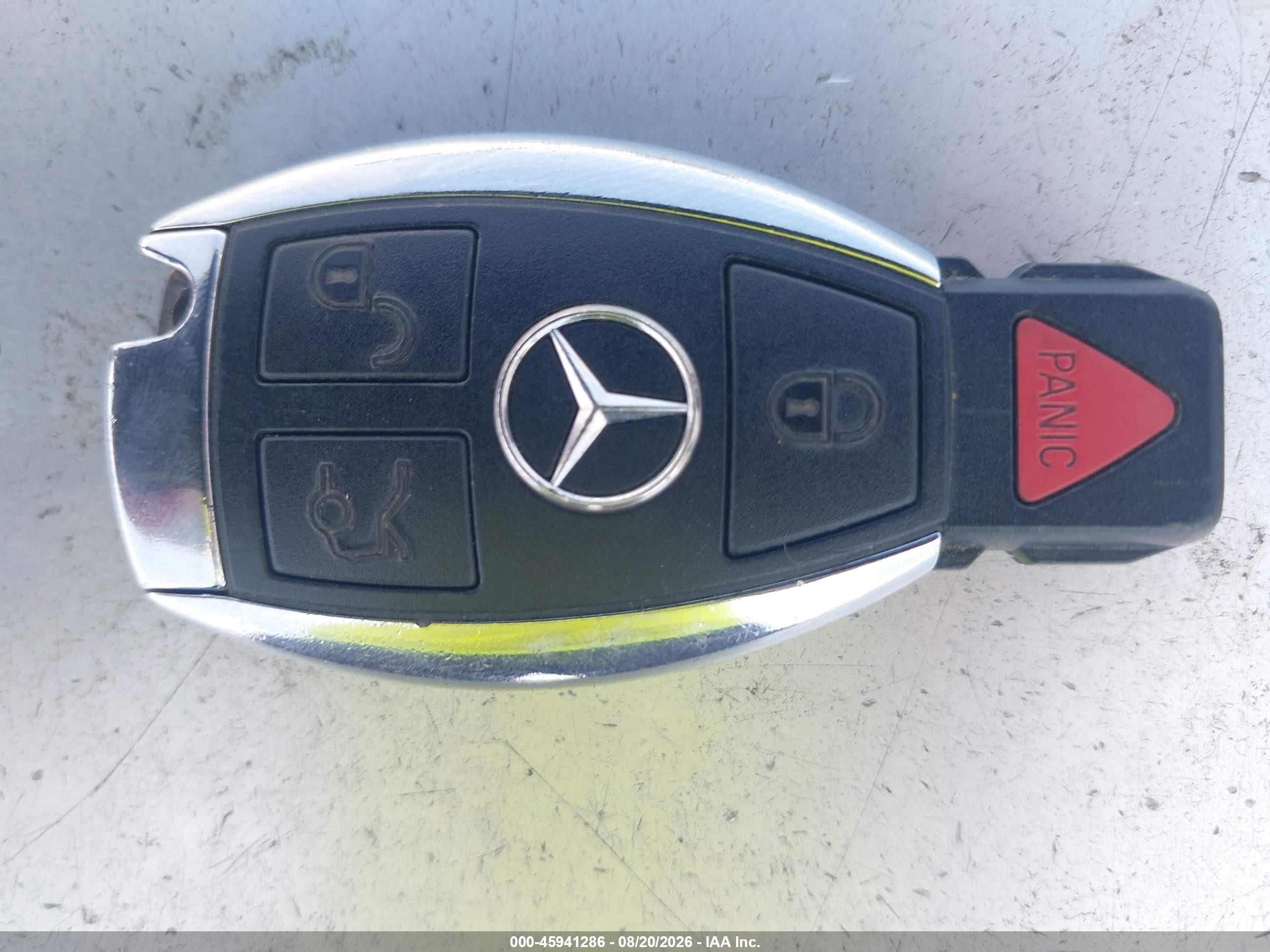 2015 Mercedes-benz Ml 350   White vin: 4JGDA5JB5FA509964