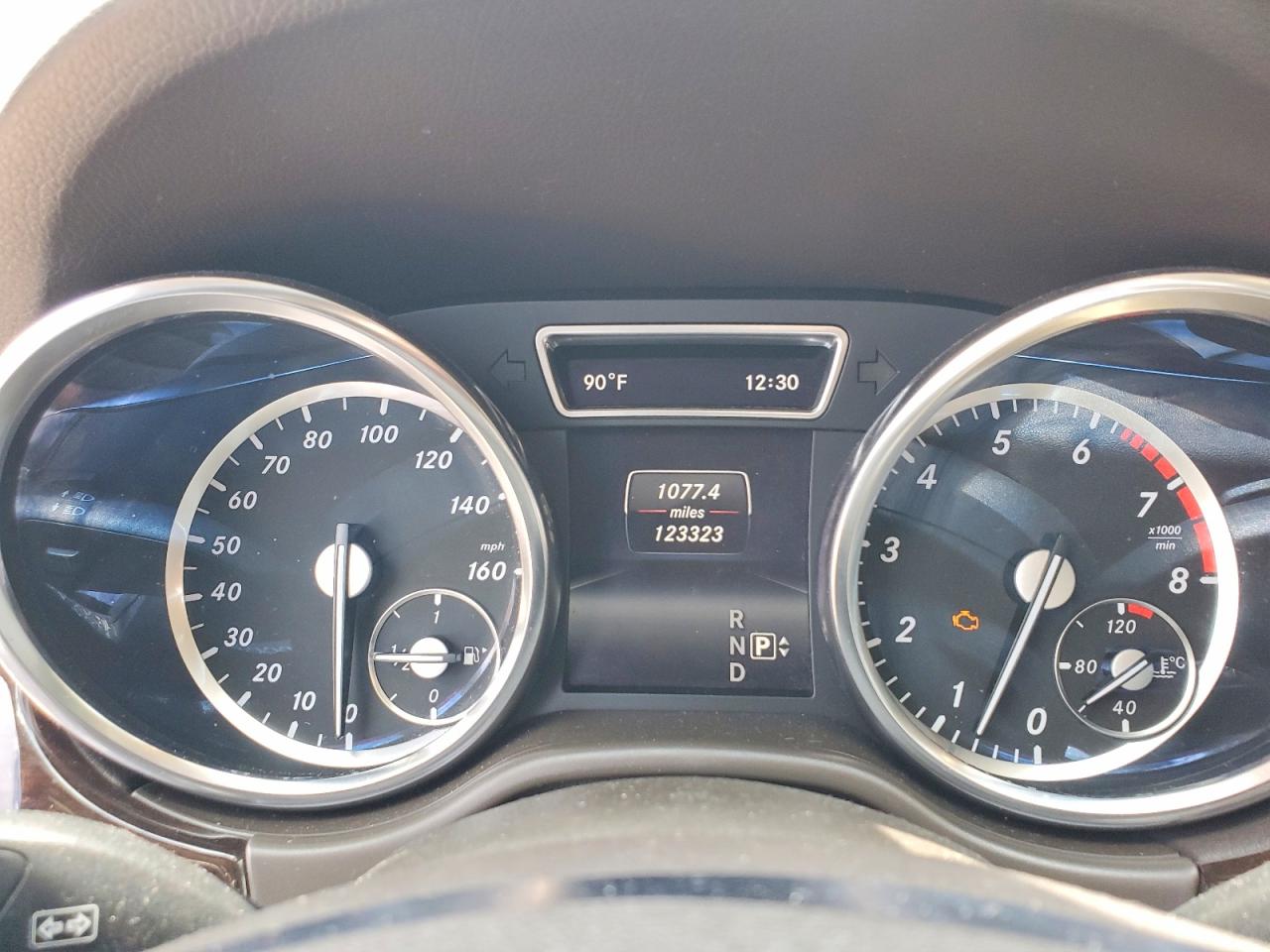 2015 Mercedes-benz Ml 350 White vin: 4JGDA5JB5FA618621