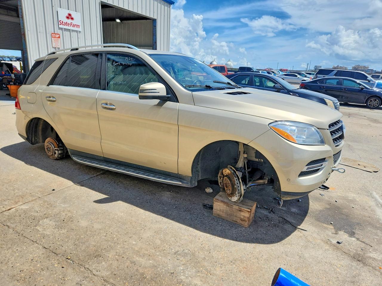 2013 Mercedes-benz Ml 350 Gold vin: 4JGDA5JB6DA152856