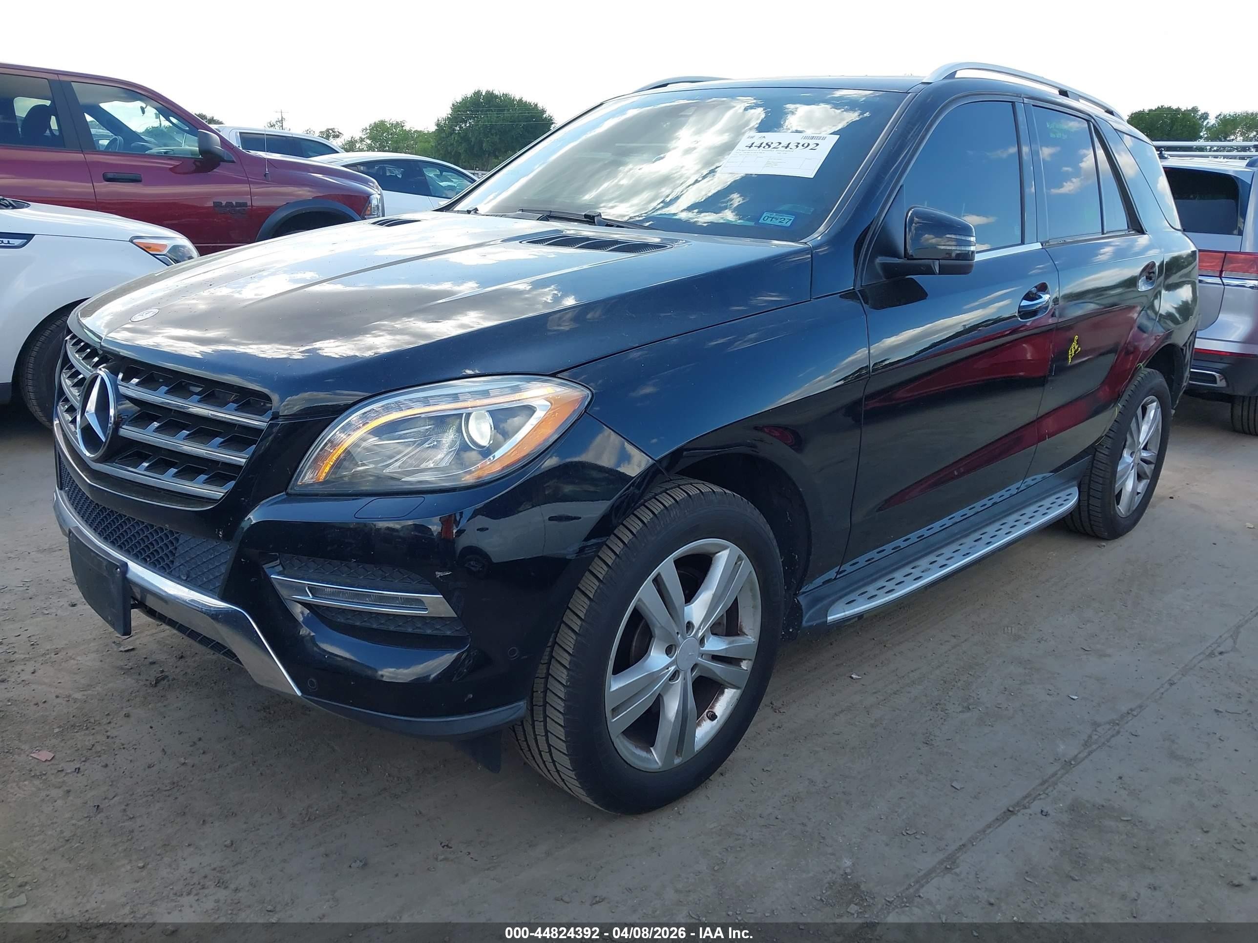 2013 Mercedes-benz Ml 350   Black vin: 4JGDA5JB6DA156163