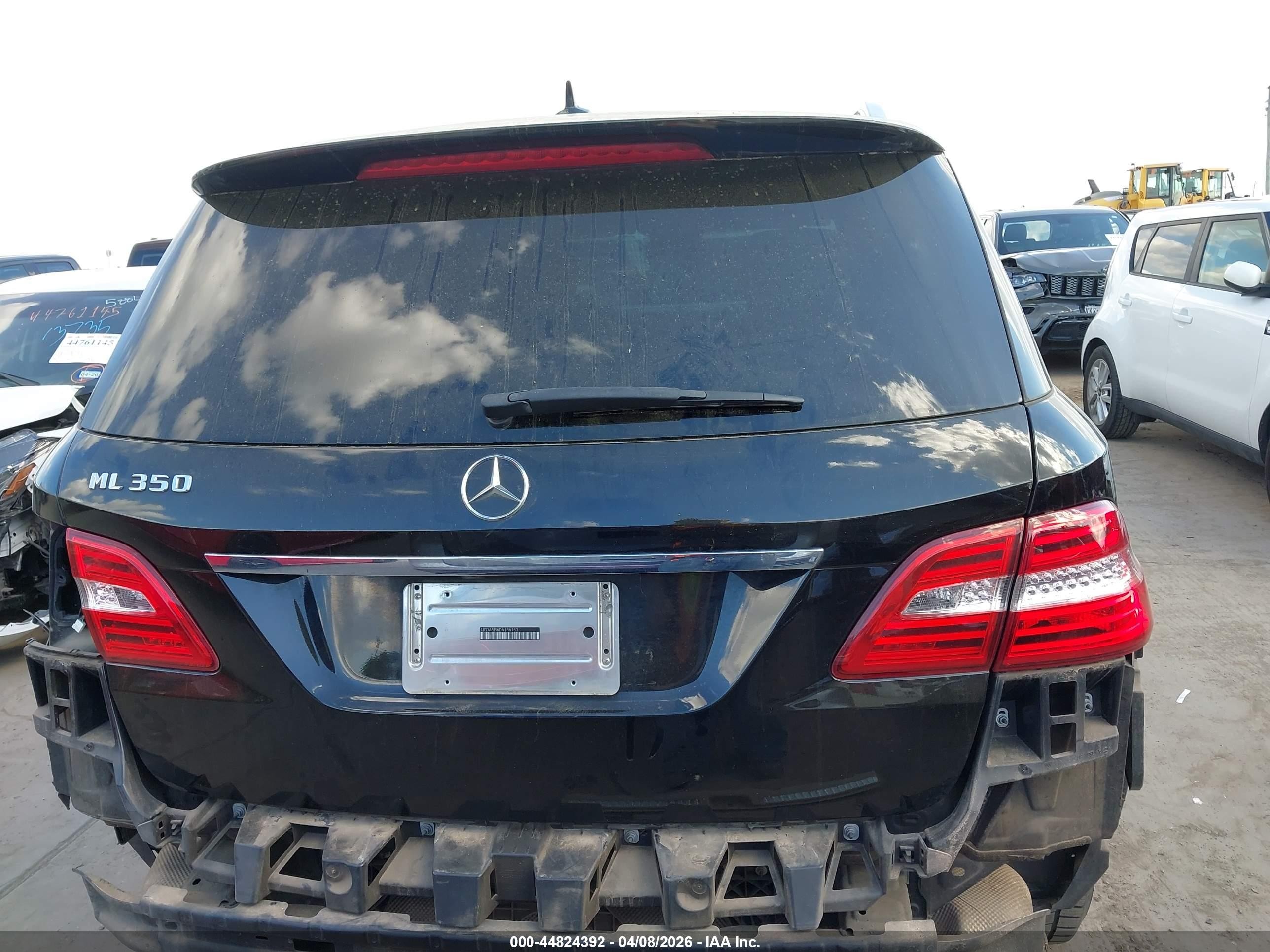 2013 Mercedes-benz Ml 350   Black vin: 4JGDA5JB6DA156163
