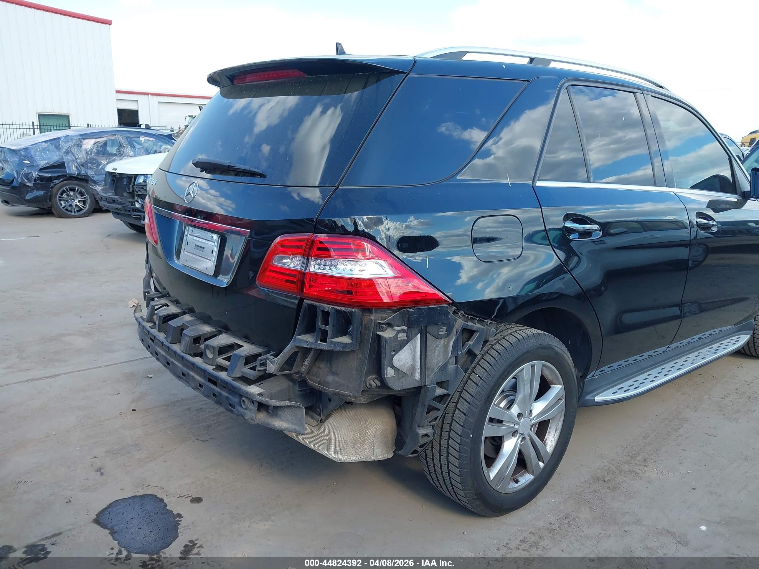 2013 Mercedes-benz Ml 350   Black vin: 4JGDA5JB6DA156163