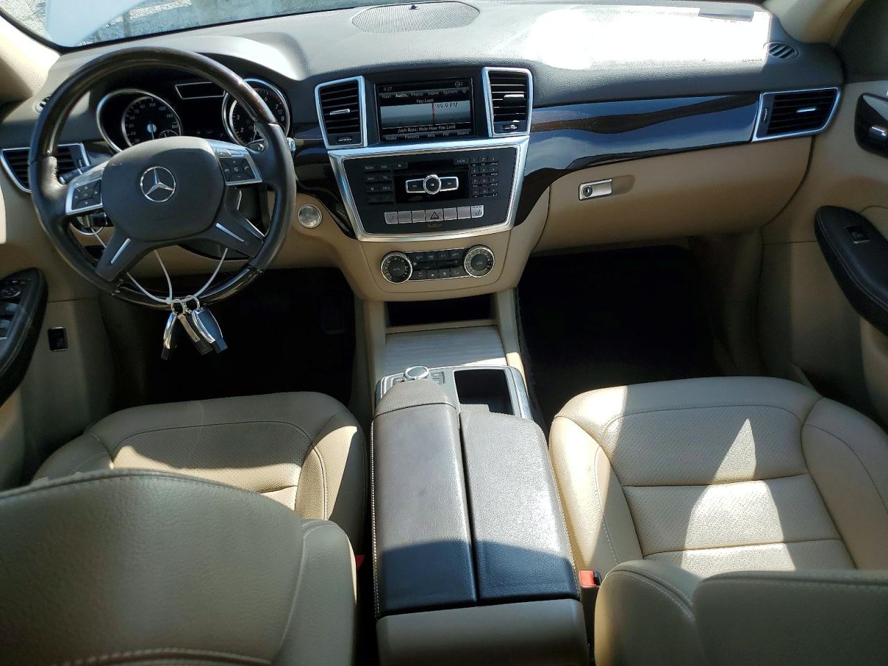 2013 Mercedes-benz Ml 350 White vin: 4JGDA5JB6DA211372