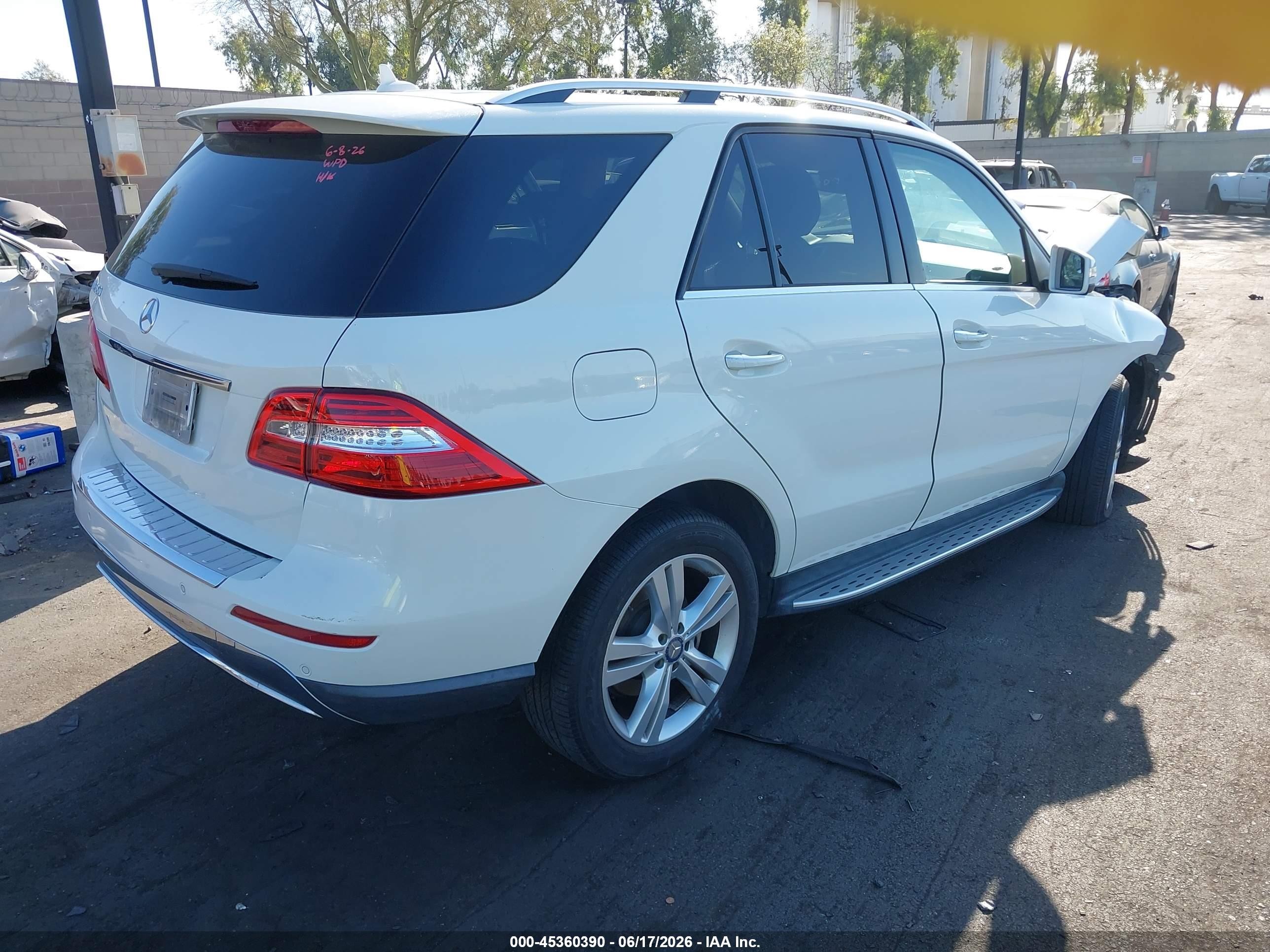 2013 Mercedes-benz Ml 350 Белый vin: 4JGDA5JB6DA227703