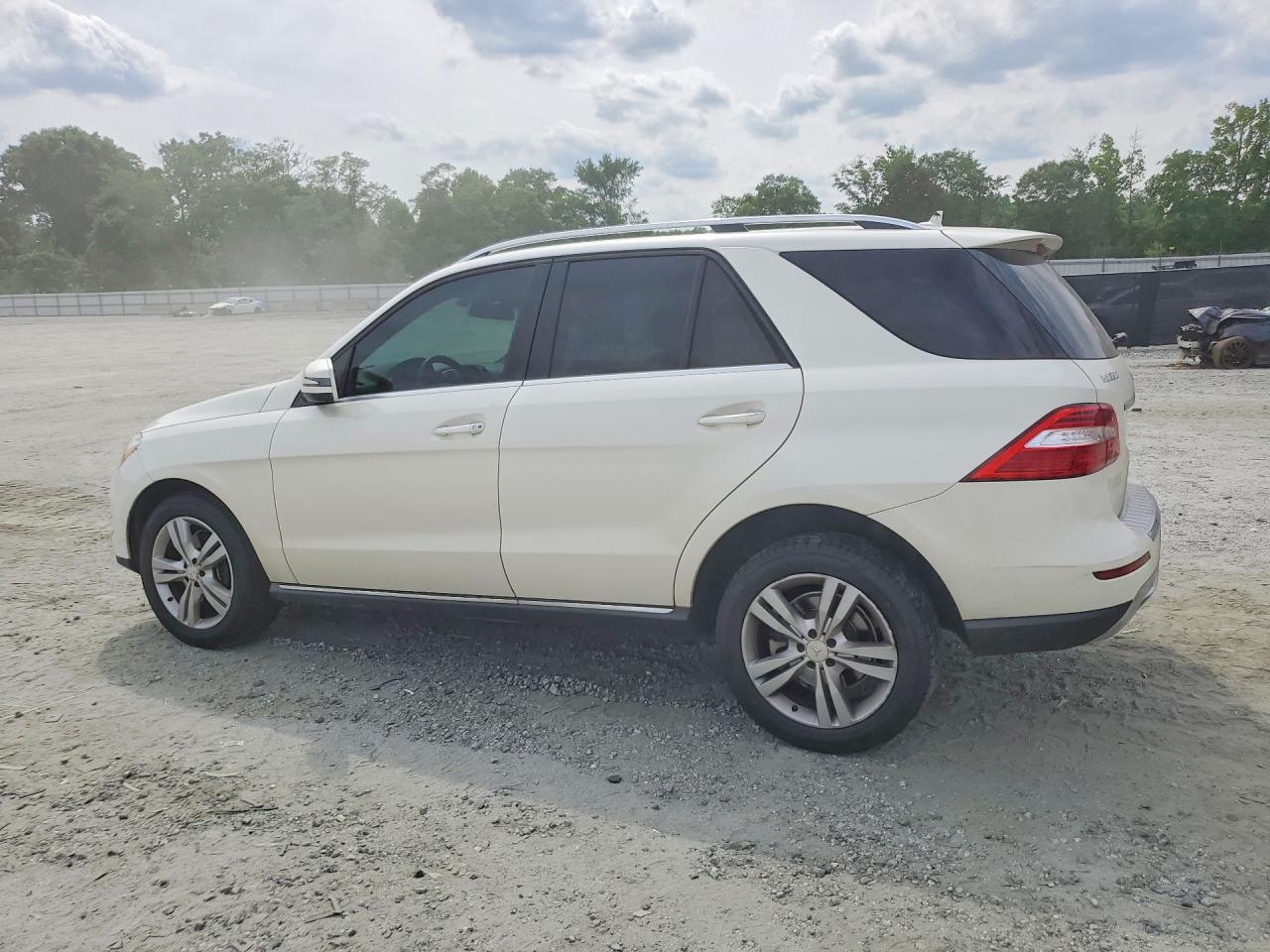 2013 Mercedes-benz Ml 350 Белый vin: 4JGDA5JB6DA263200