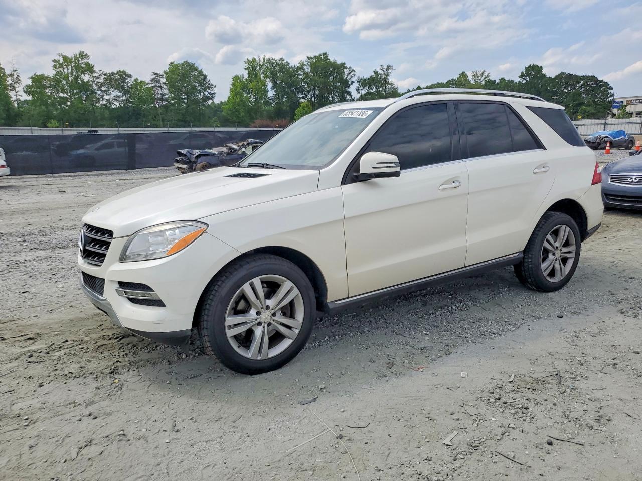 2013 Mercedes-benz Ml 350 White vin: 4JGDA5JB6DA263200