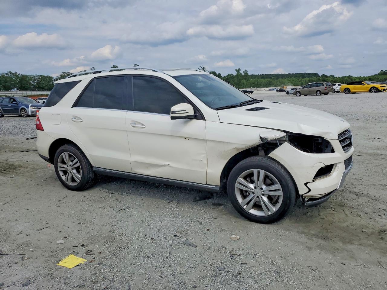2013 Mercedes-benz Ml 350 Белый vin: 4JGDA5JB6DA263200