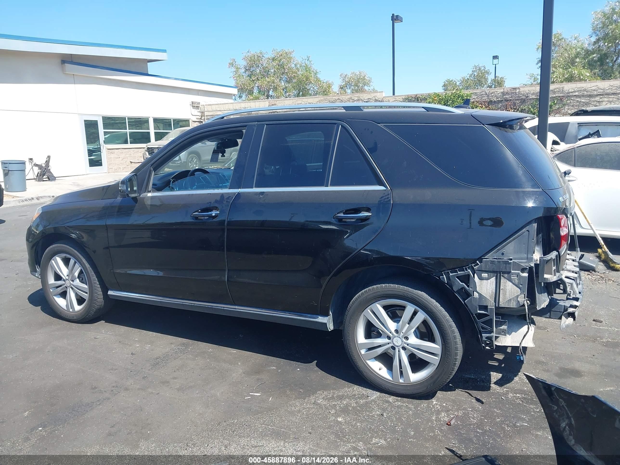 2014 Mercedes-benz Ml 350   Black vin: 4JGDA5JB6EA322179