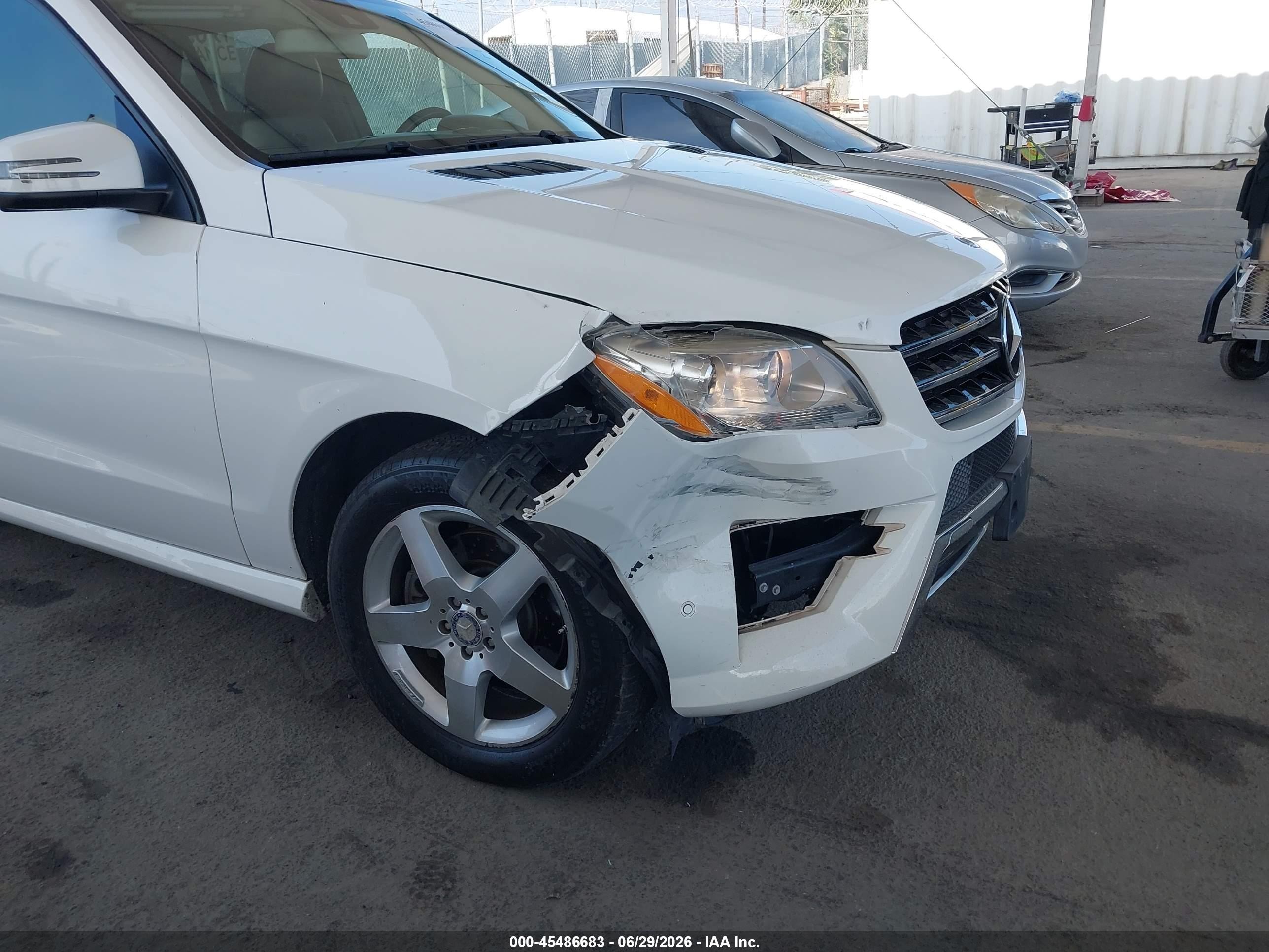 2014 Mercedes-benz Ml 350   White vin: 4JGDA5JB6EA326636