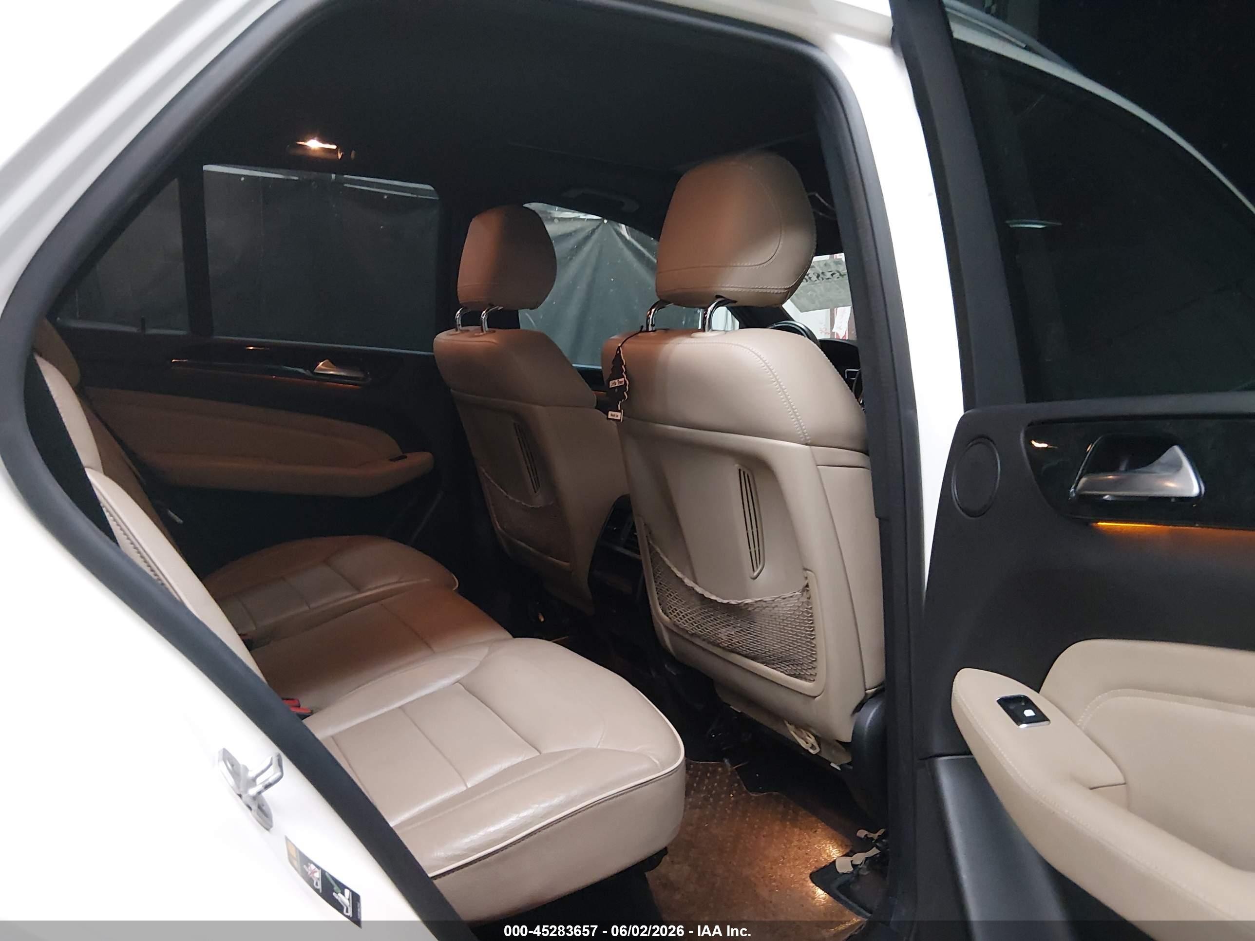 2014 Mercedes-benz Ml 350 White vin: 4JGDA5JB6EA337751