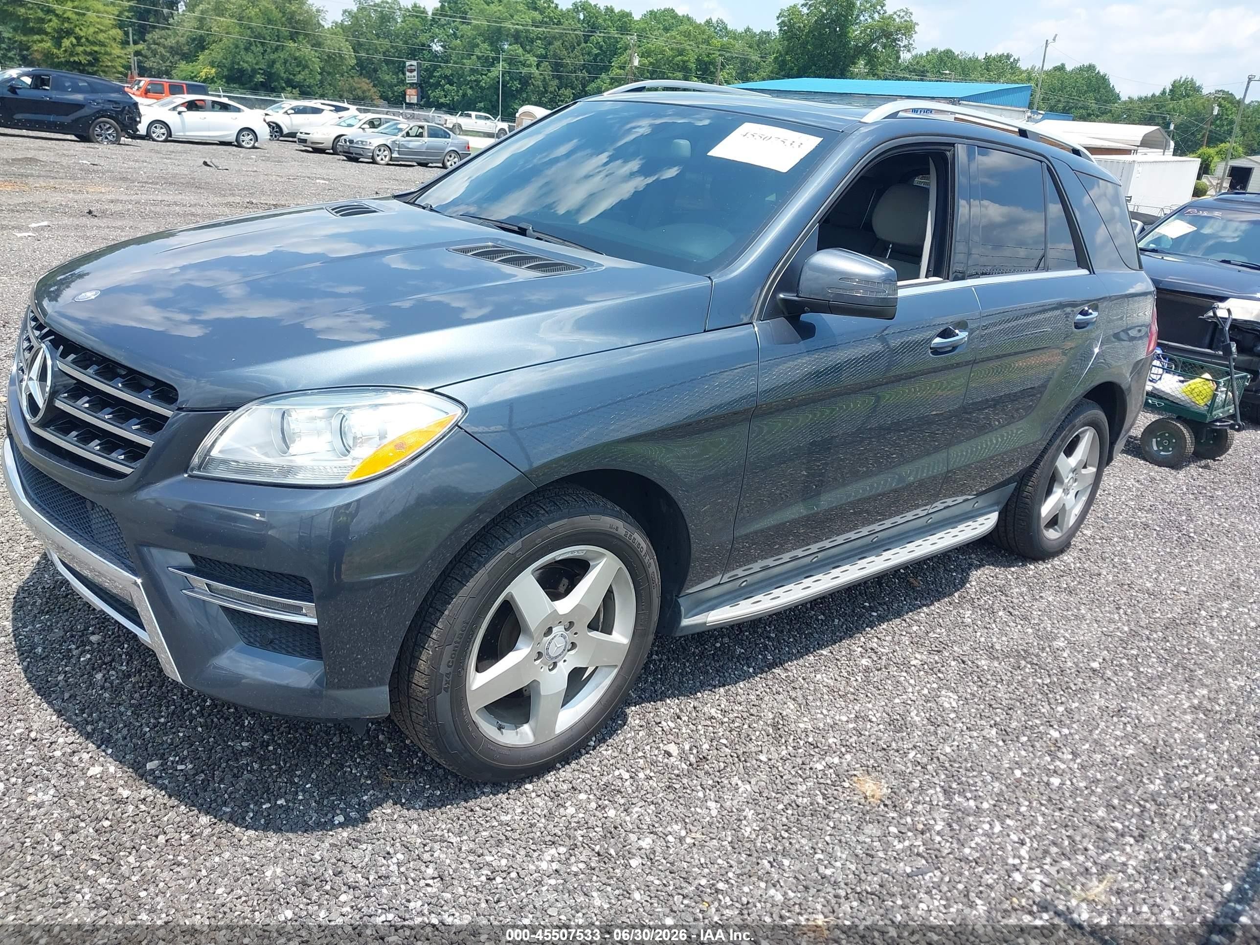 2014 Mercedes-benz Ml 350   Light Blue vin: 4JGDA5JB6EA406597