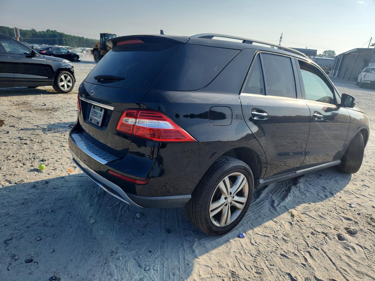 2015 Mercedes-benz Ml 350 Black vin: 4JGDA5JB6FA463223