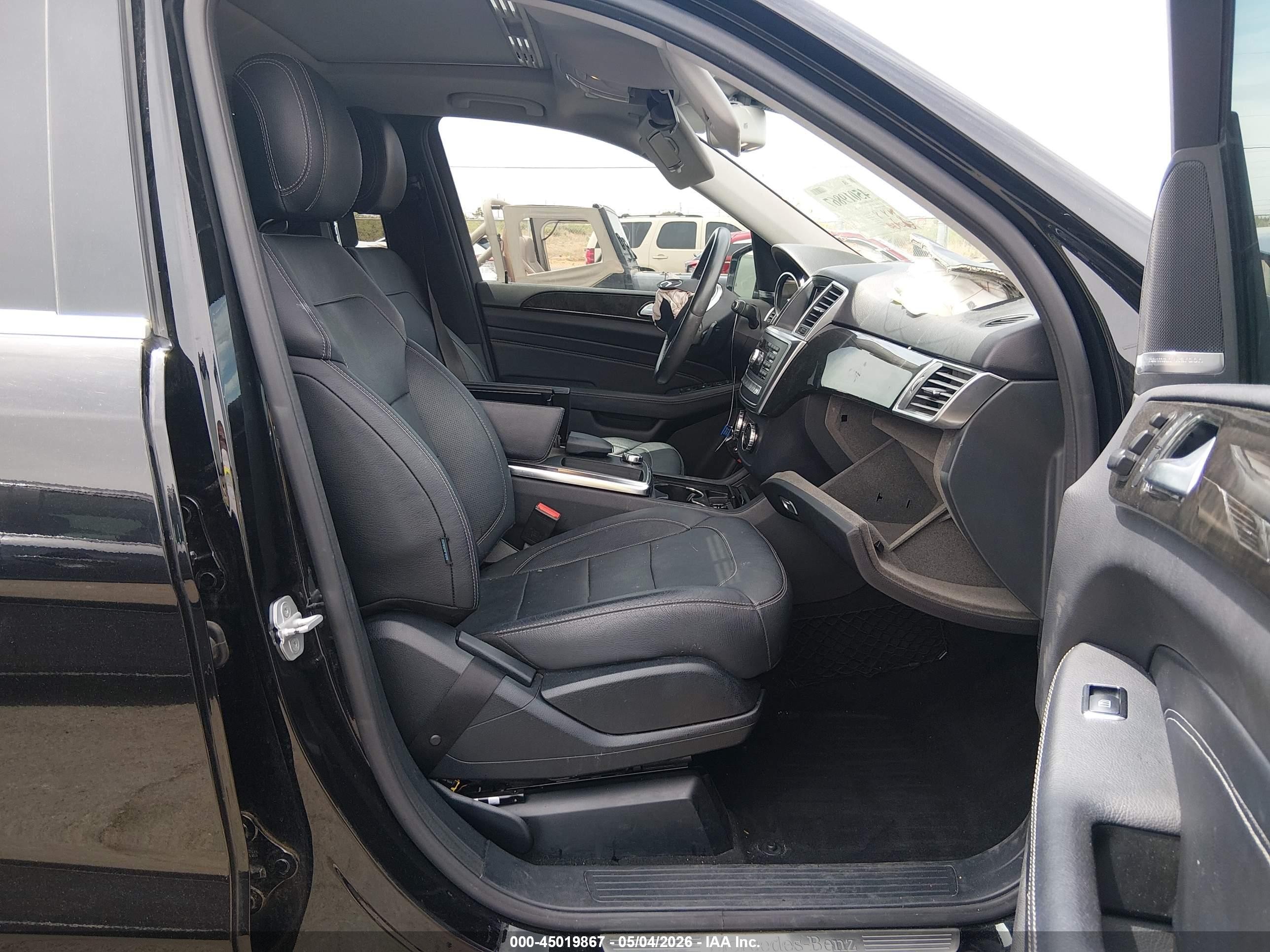 2015 Mercedes-benz Ml 350   Черный vin: 4JGDA5JB6FA466011
