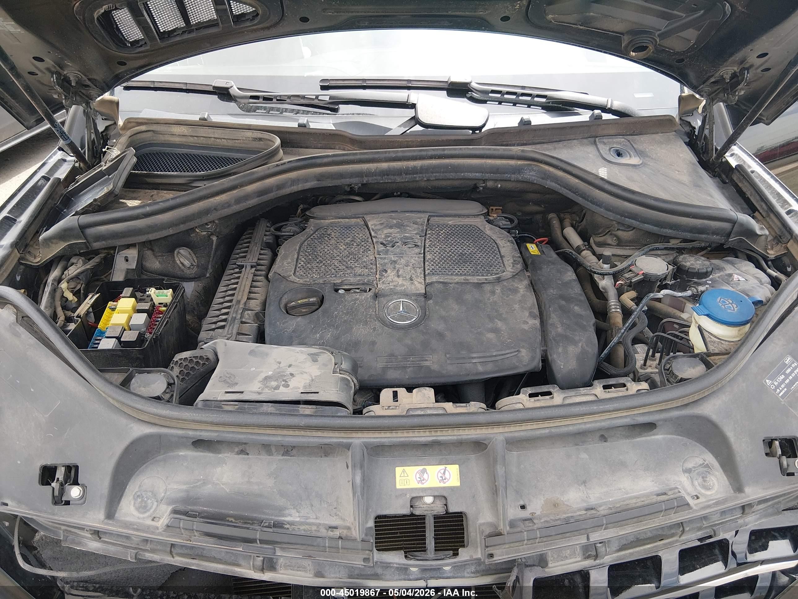 2015 Mercedes-benz Ml 350   Черный vin: 4JGDA5JB6FA466011
