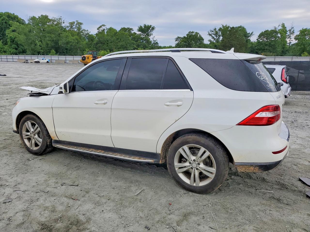 2015 Mercedes-benz Ml 350 Белый vin: 4JGDA5JB6FA569560