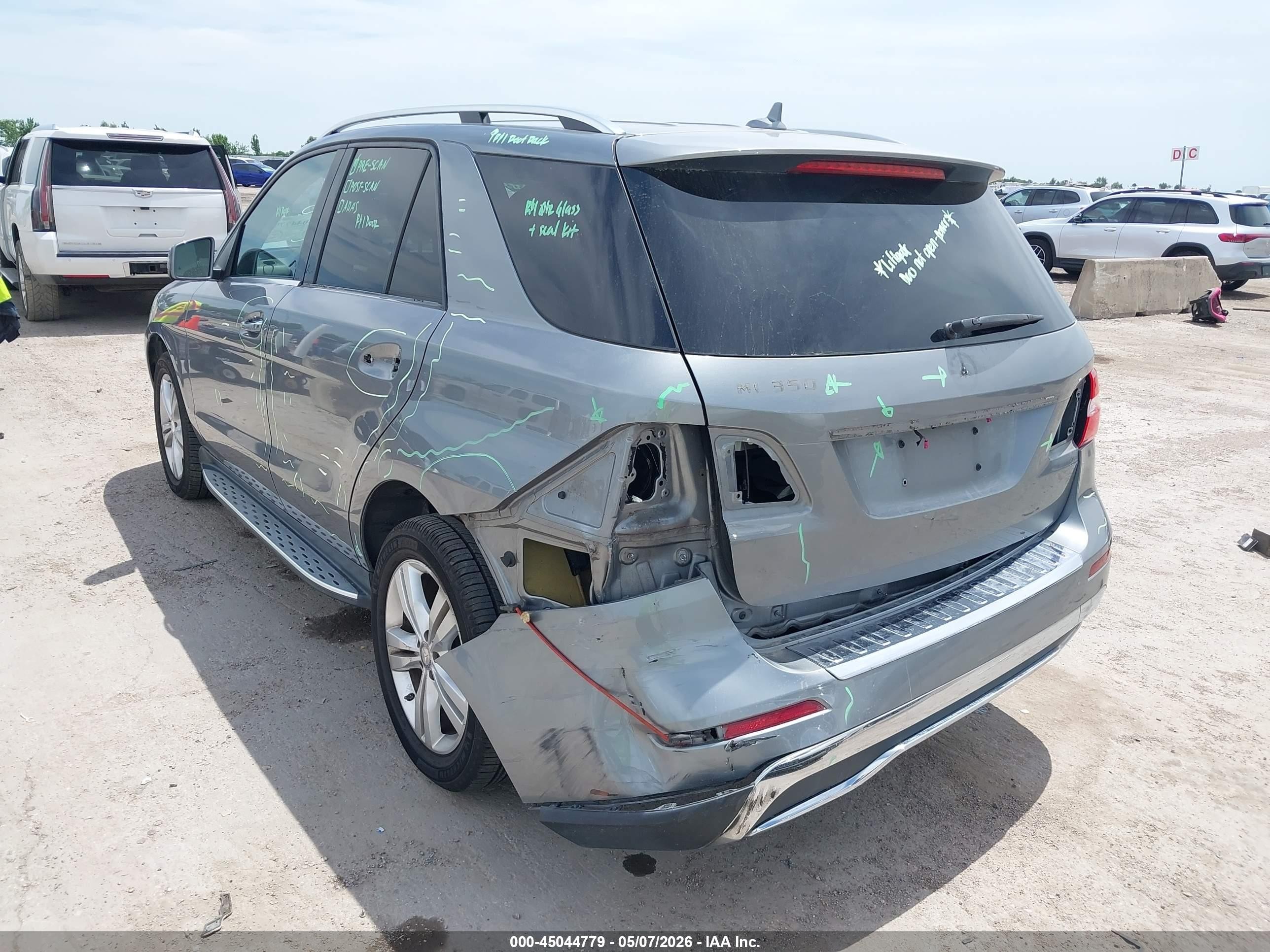2013 Mercedes-benz Ml 350   Gray vin: 4JGDA5JB7DA166619