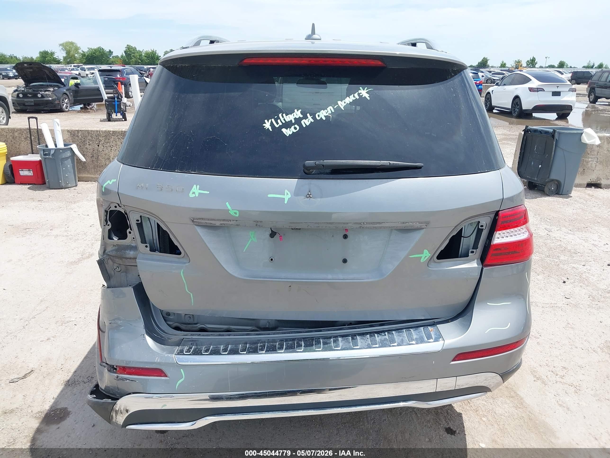 2013 Mercedes-benz Ml 350   Gray vin: 4JGDA5JB7DA166619