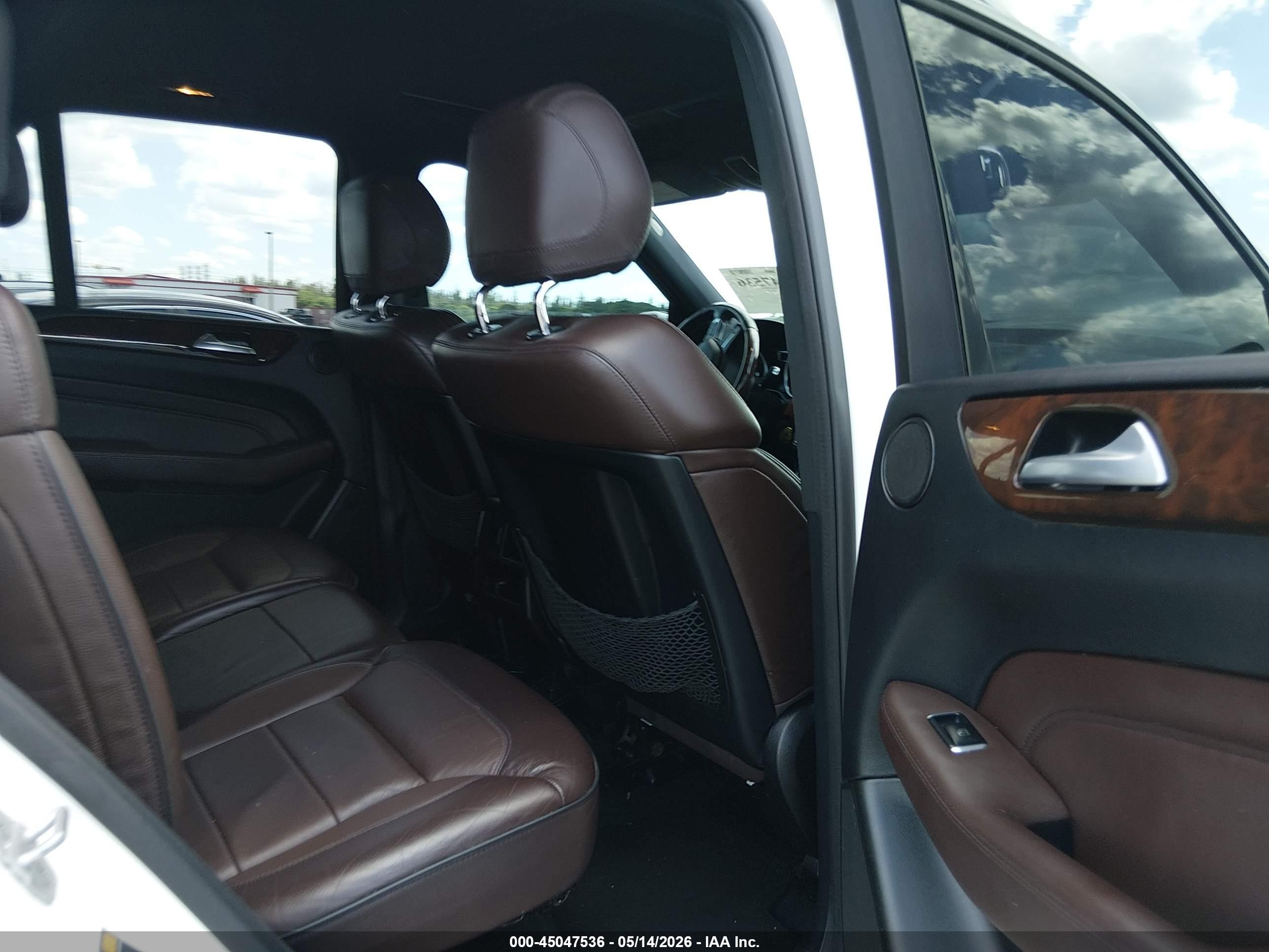 2013 Mercedes-benz Ml 350   White vin: 4JGDA5JB7DA247071