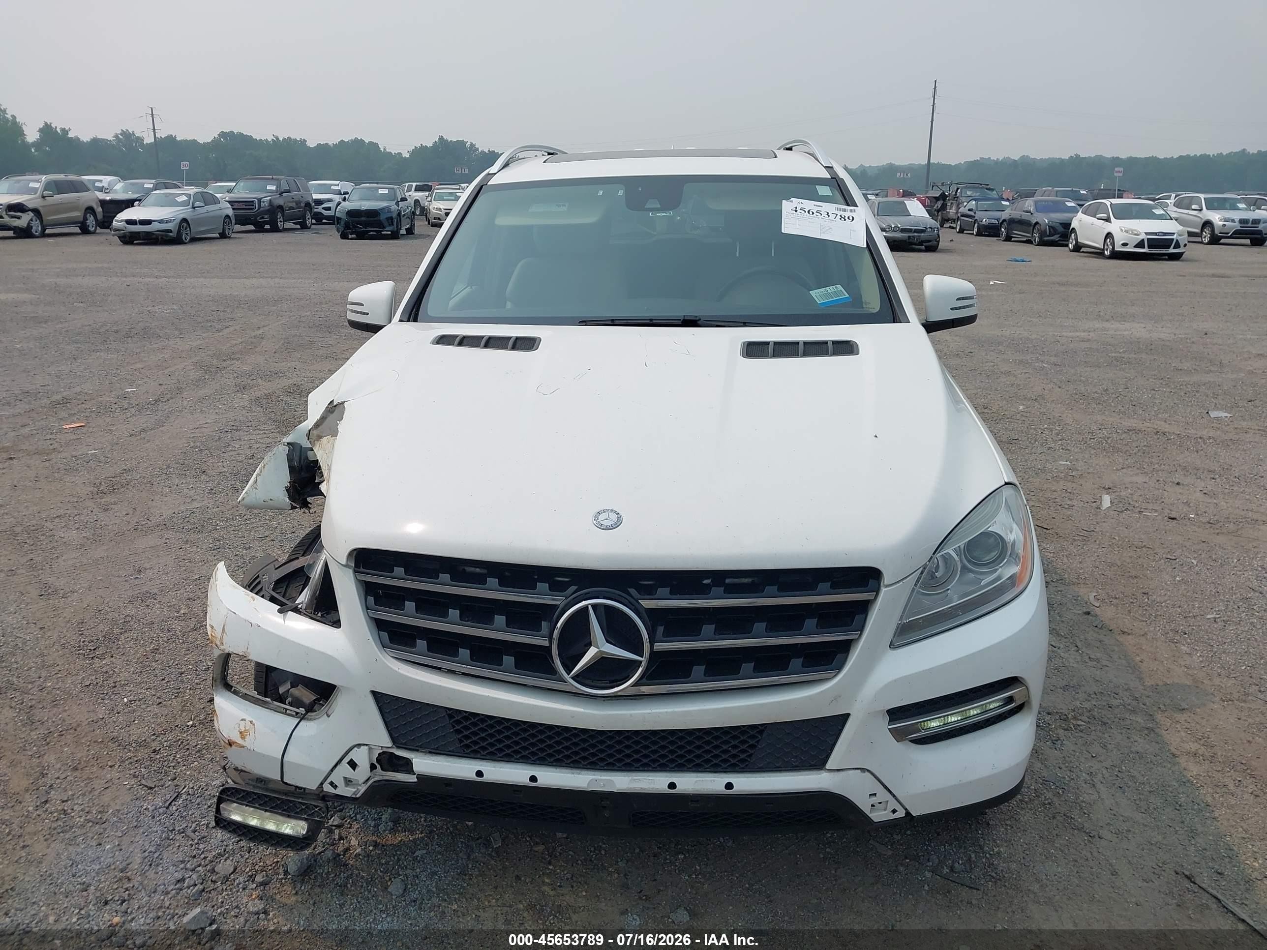 2014 Mercedes-benz Ml 350   White vin: 4JGDA5JB7EA337175