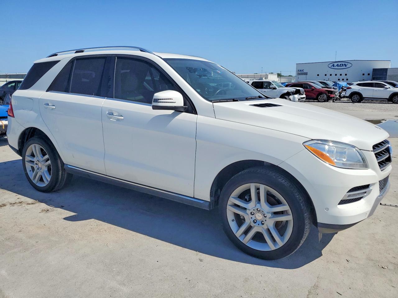 2014 Mercedes-benz Ml 350 White vin: 4JGDA5JB7EA415986