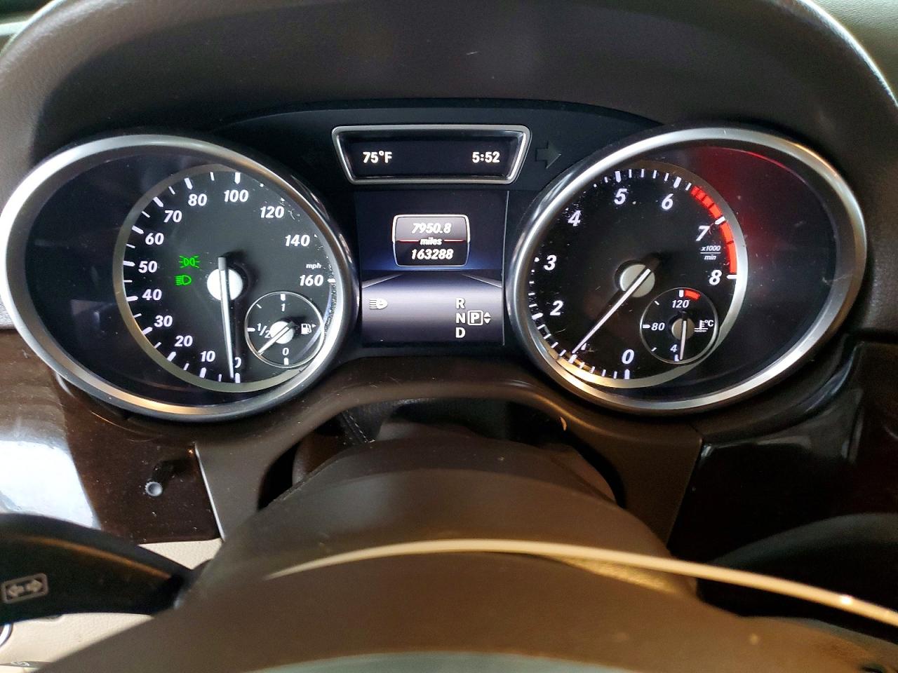 2015 Mercedes-benz Ml 350 Белый vin: 4JGDA5JB7FA513532