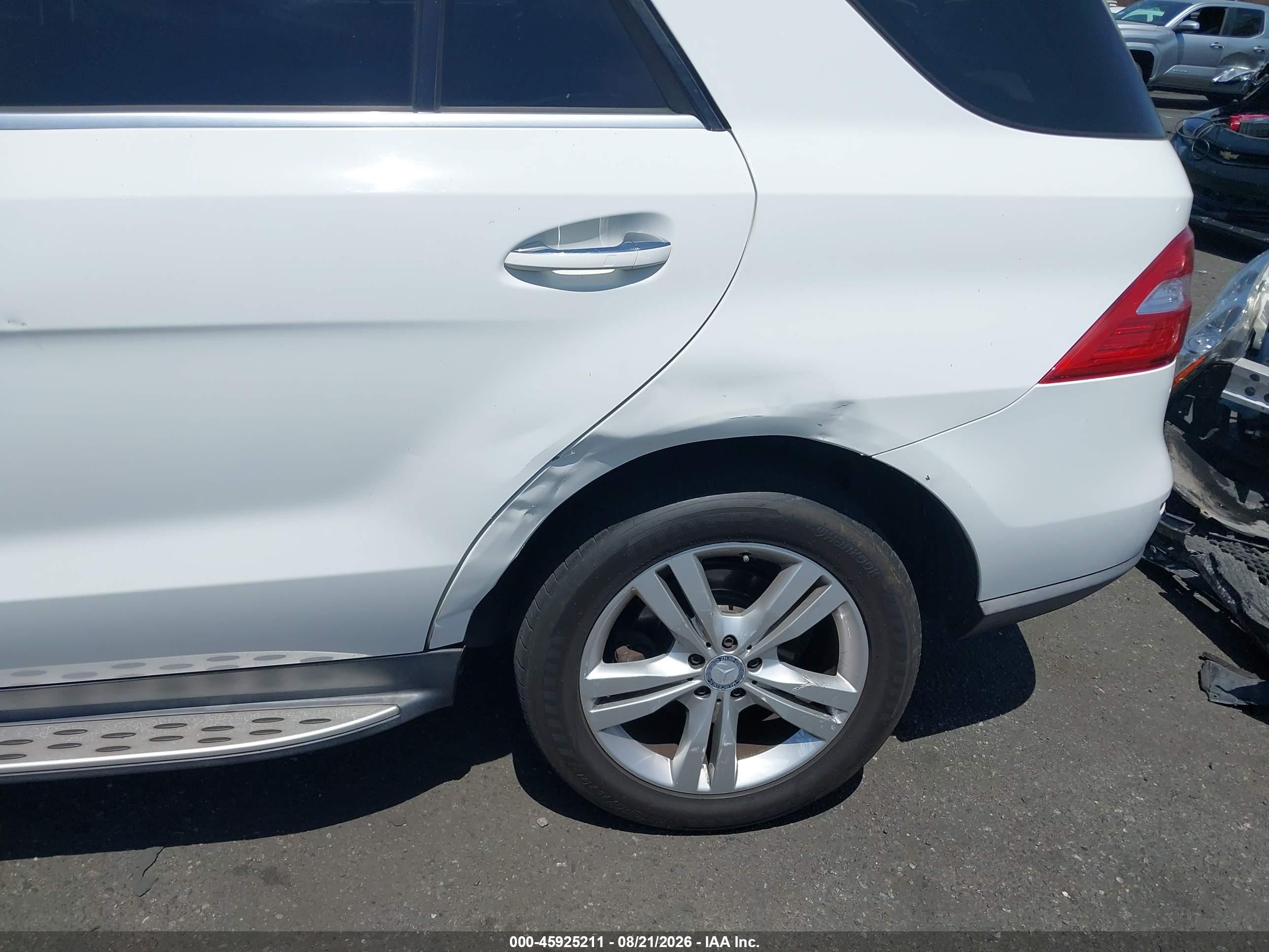 2015 Mercedes-benz Ml 350 Белый vin: 4JGDA5JB7FA544022