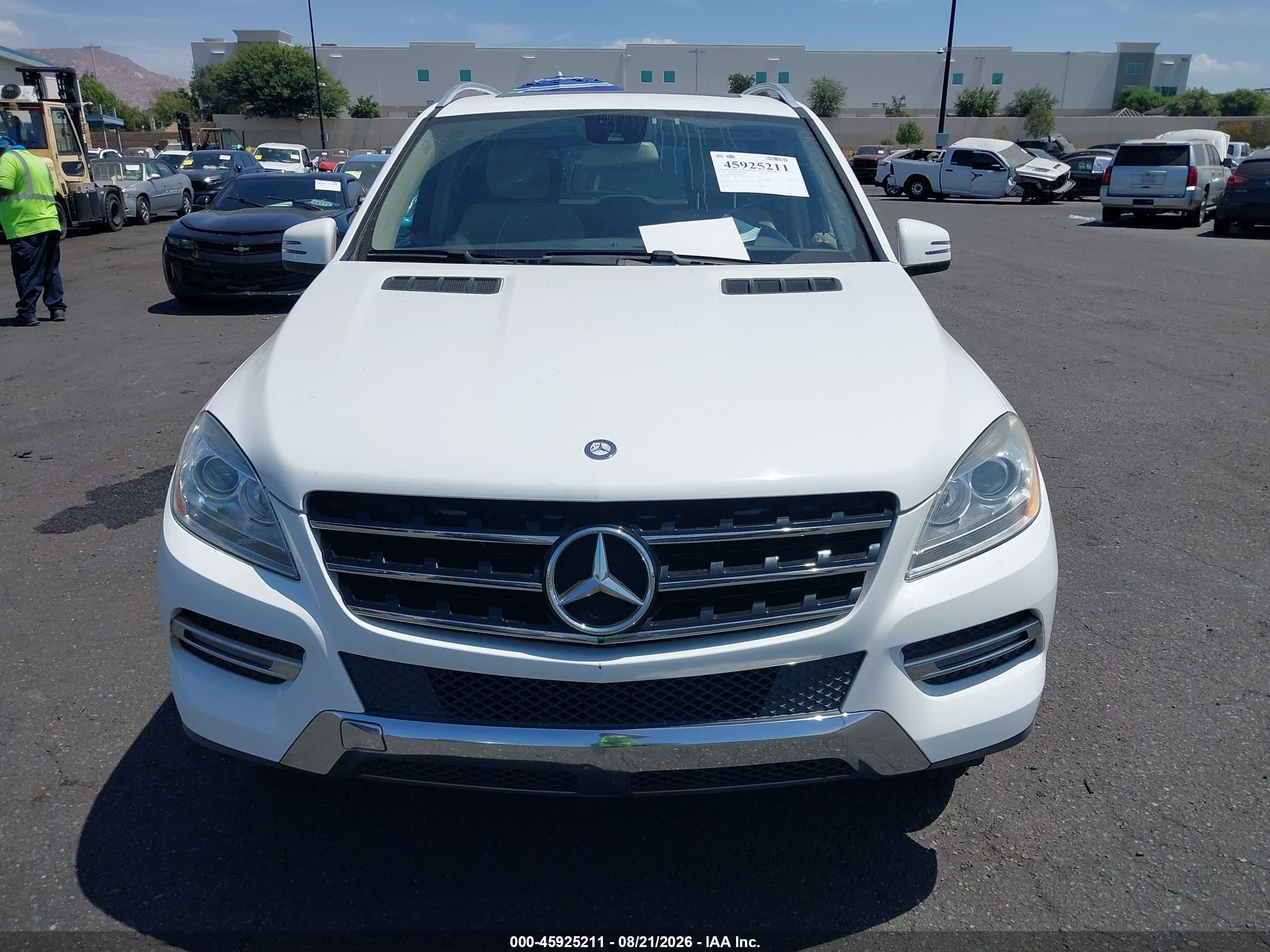 2015 Mercedes-benz Ml 350 Белый vin: 4JGDA5JB7FA544022