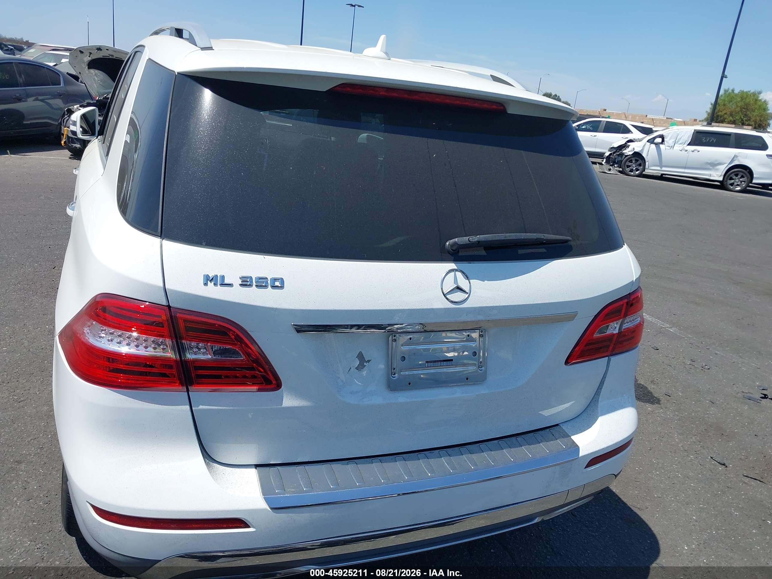 2015 Mercedes-benz Ml 350 Белый vin: 4JGDA5JB7FA544022