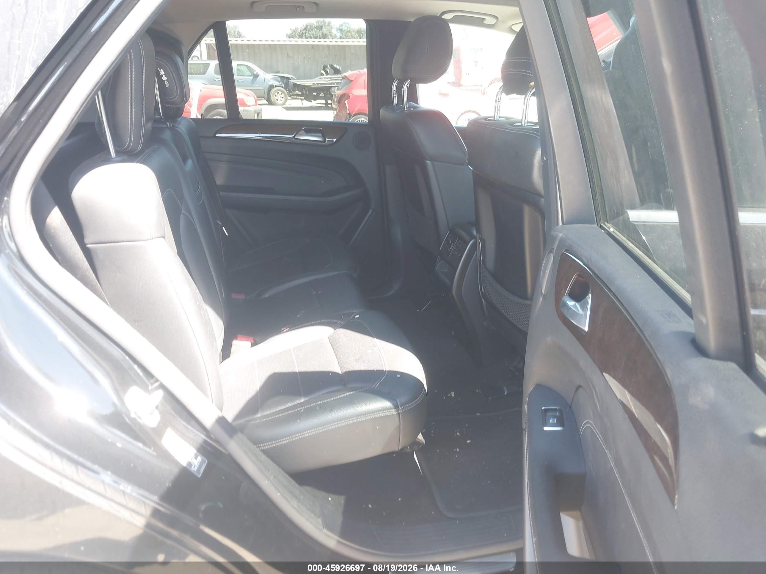 2015 Mercedes-benz Ml 350   Черный vin: 4JGDA5JB7FA556316