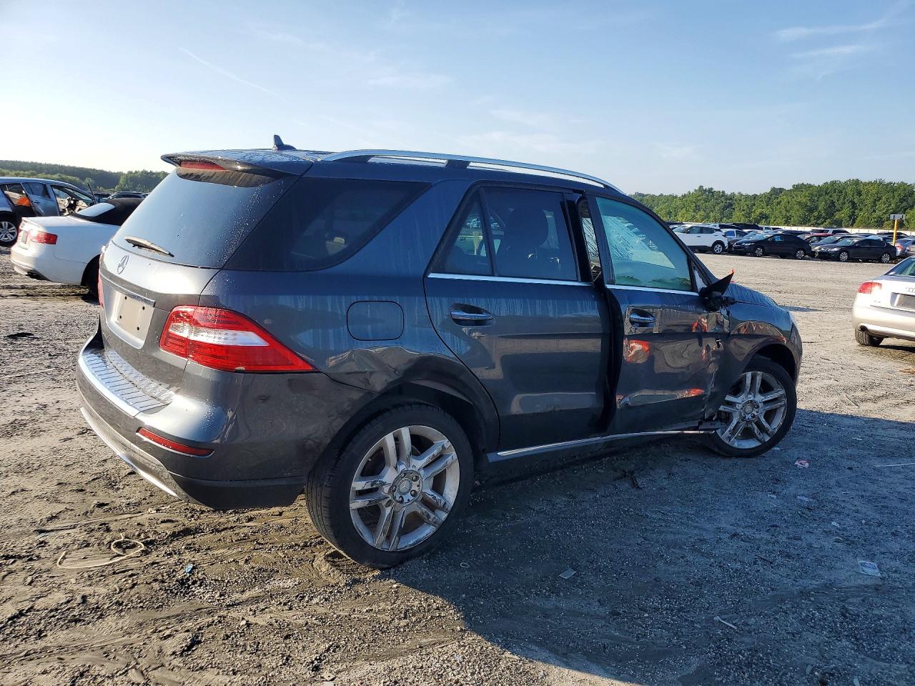 2015 Mercedes-benz Ml 350 Gray vin: 4JGDA5JB7FA592829