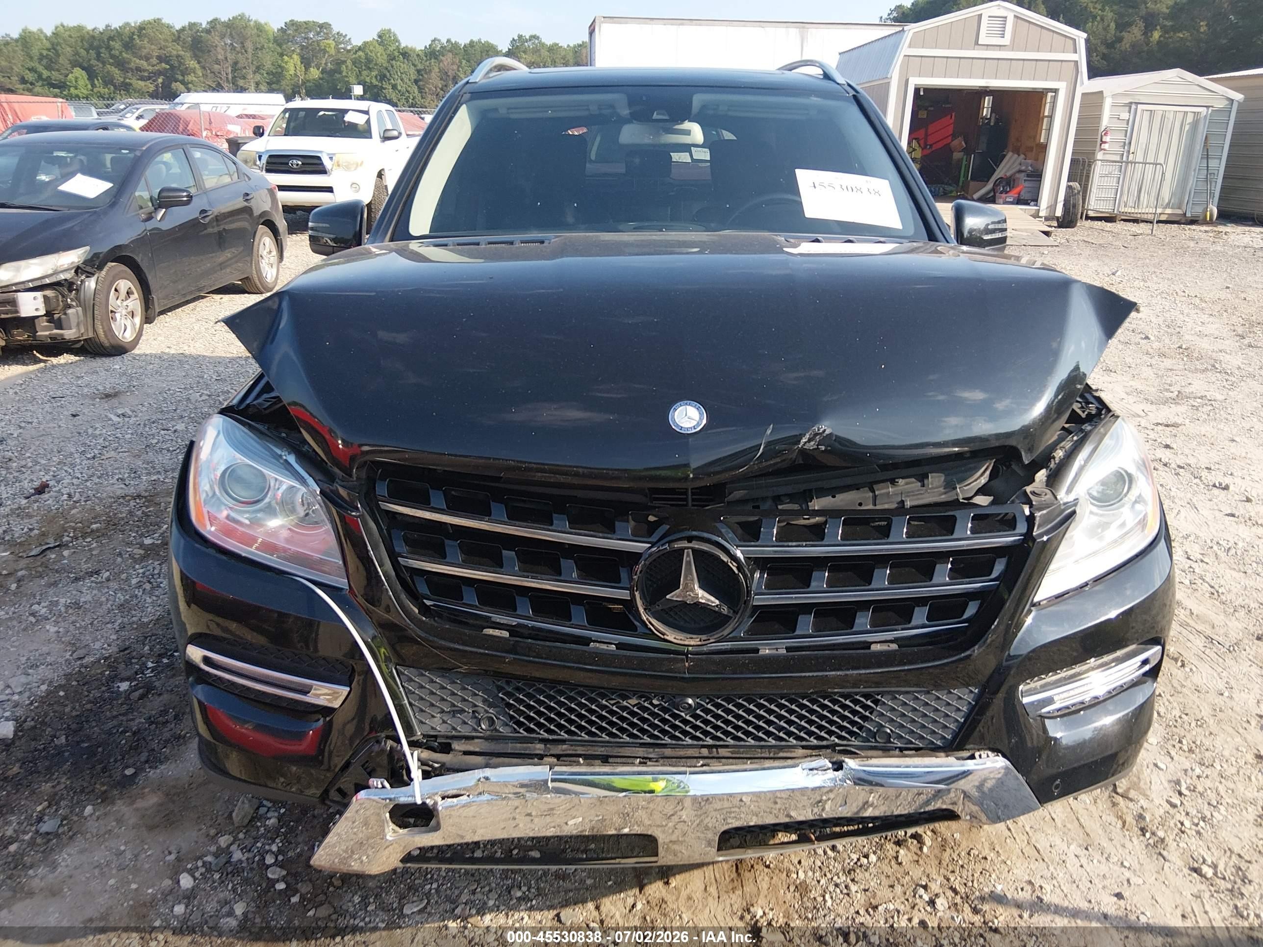 2015 Mercedes-benz Ml 350   Black vin: 4JGDA5JB7FA616174