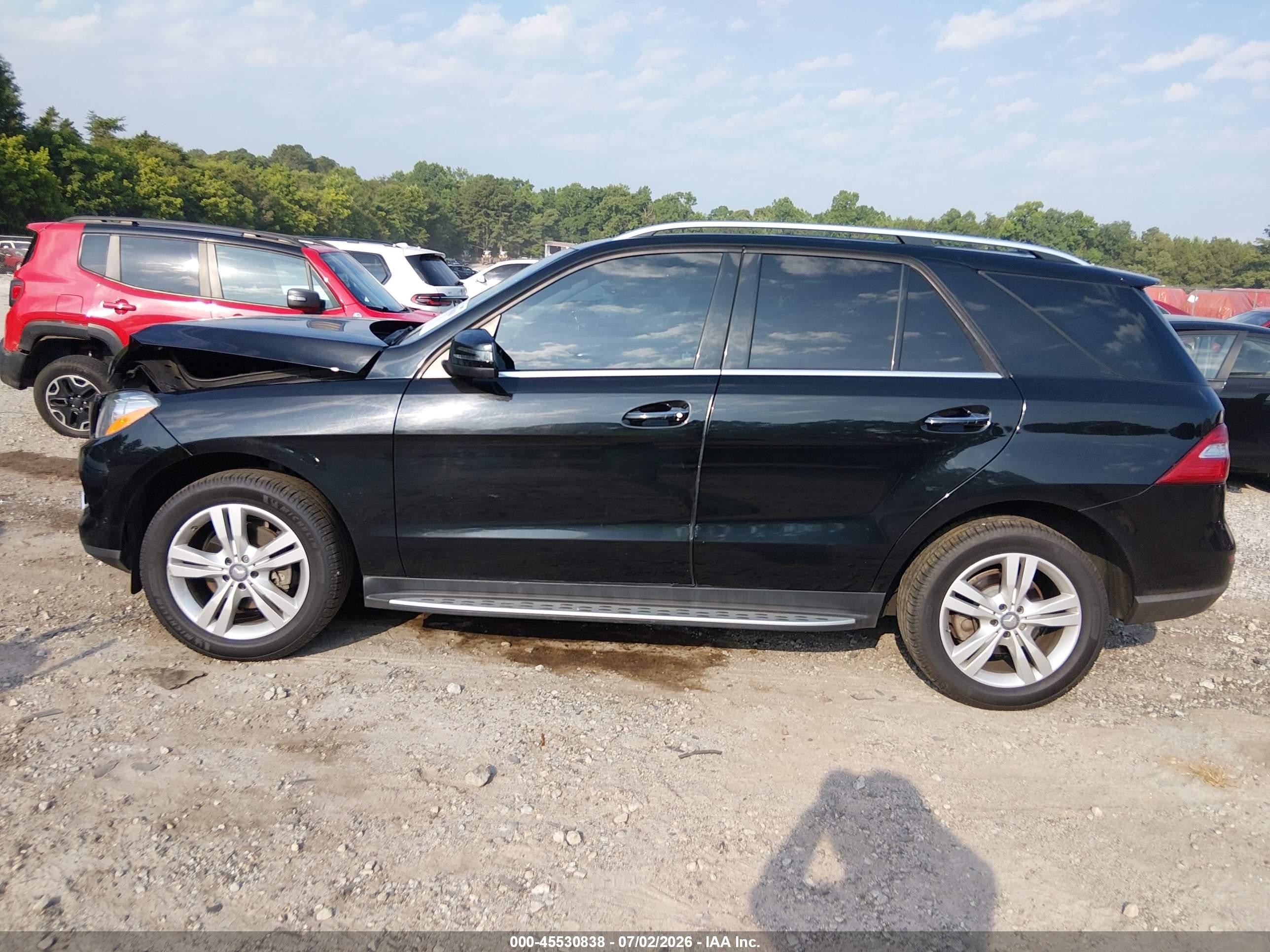 2015 Mercedes-benz Ml 350   Black vin: 4JGDA5JB7FA616174