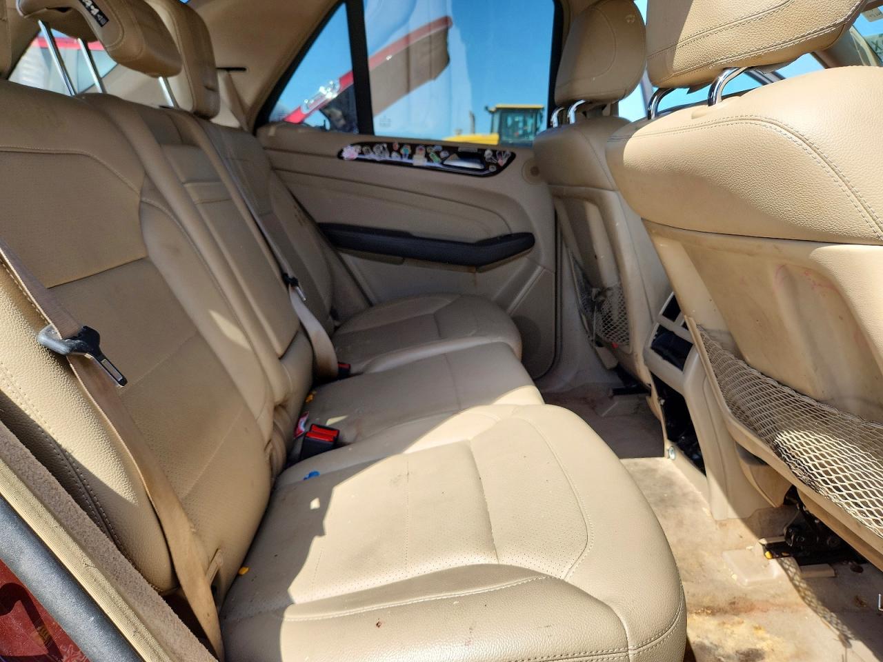 2013 Mercedes-benz Ml 350 Maroon vin: 4JGDA5JB8DA136366