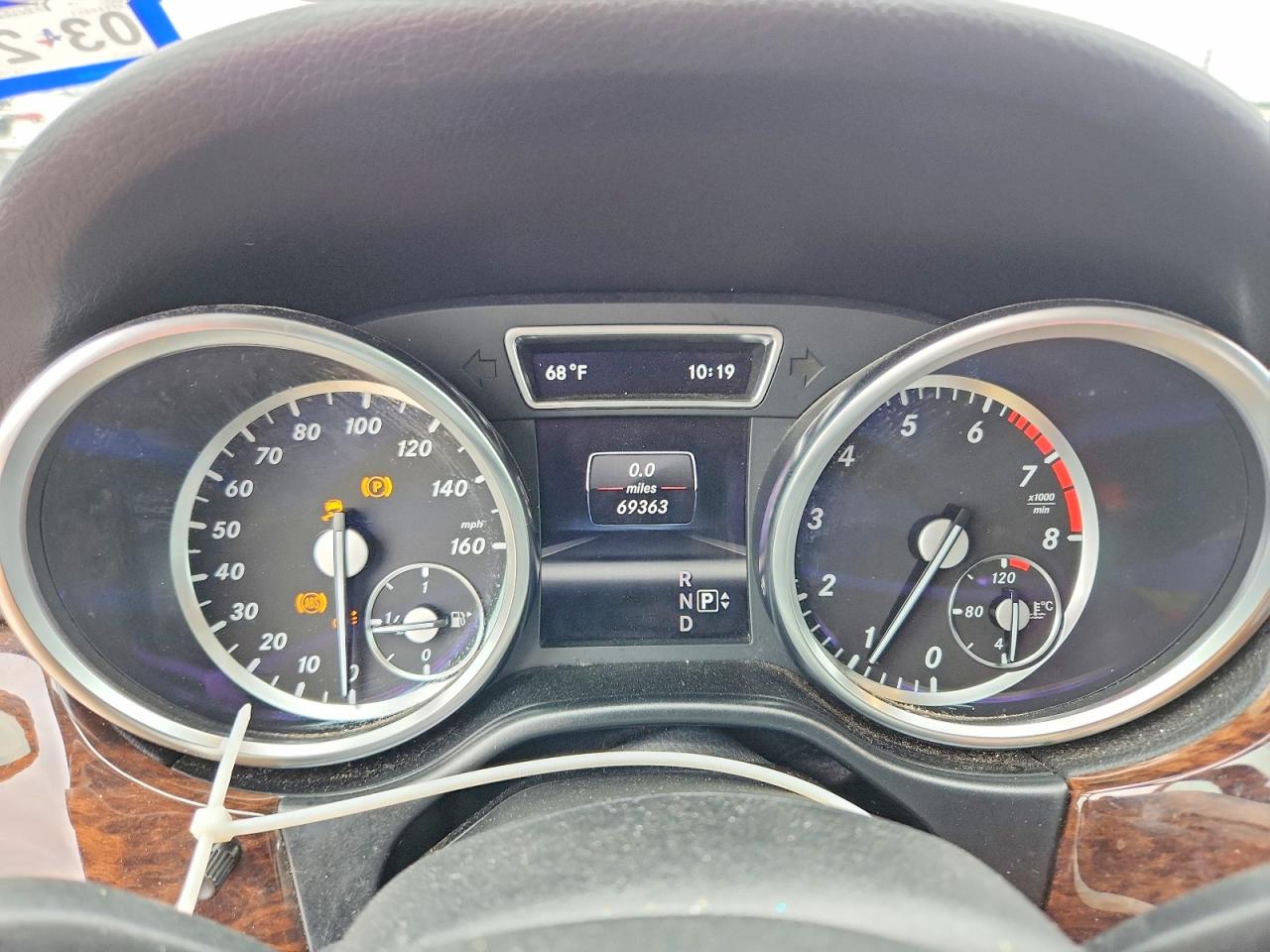 2013 Mercedes-benz Ml 350 Black vin: 4JGDA5JB8DA203760
