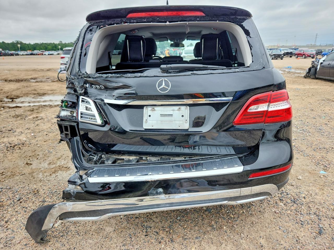 2013 Mercedes-benz Ml 350 Black vin: 4JGDA5JB8DA203760