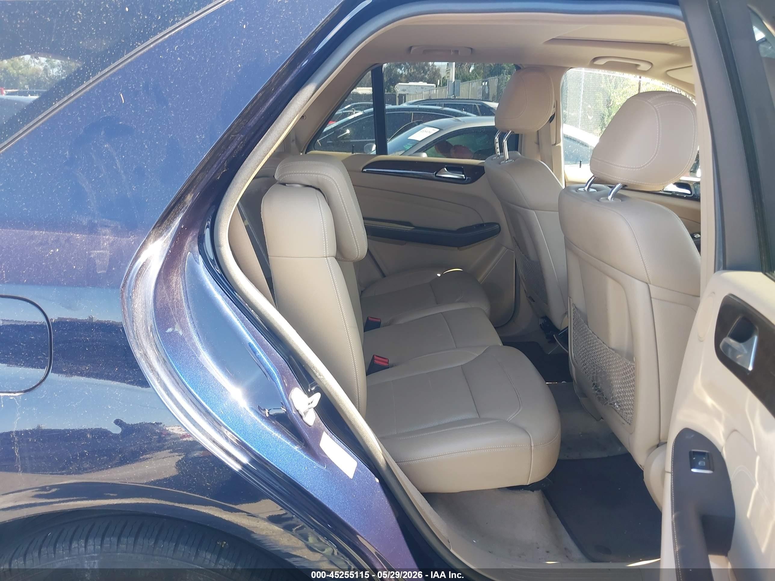 2015 Mercedes-benz Ml 350   Синий vin: 4JGDA5JB8FA496448