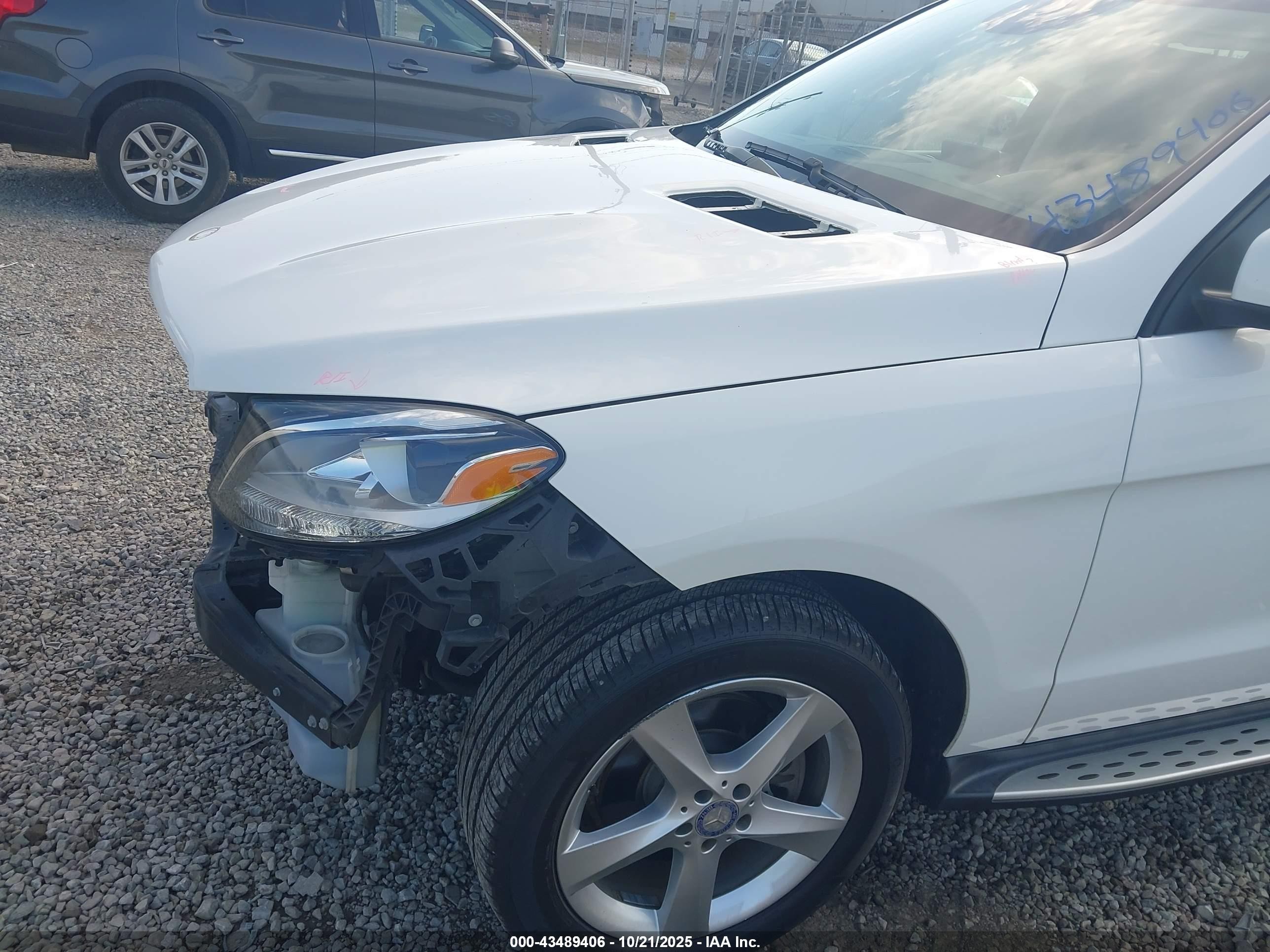 2017 Mercedes-benz Gle 350   White vin: 4JGDA5JB8HA858331