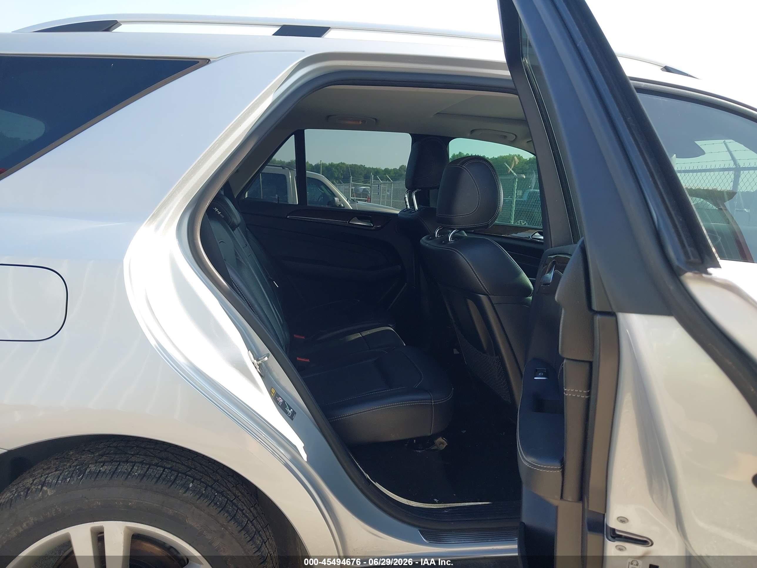 2013 Mercedes-benz Ml 350   Silver vin: 4JGDA5JB9DA185057